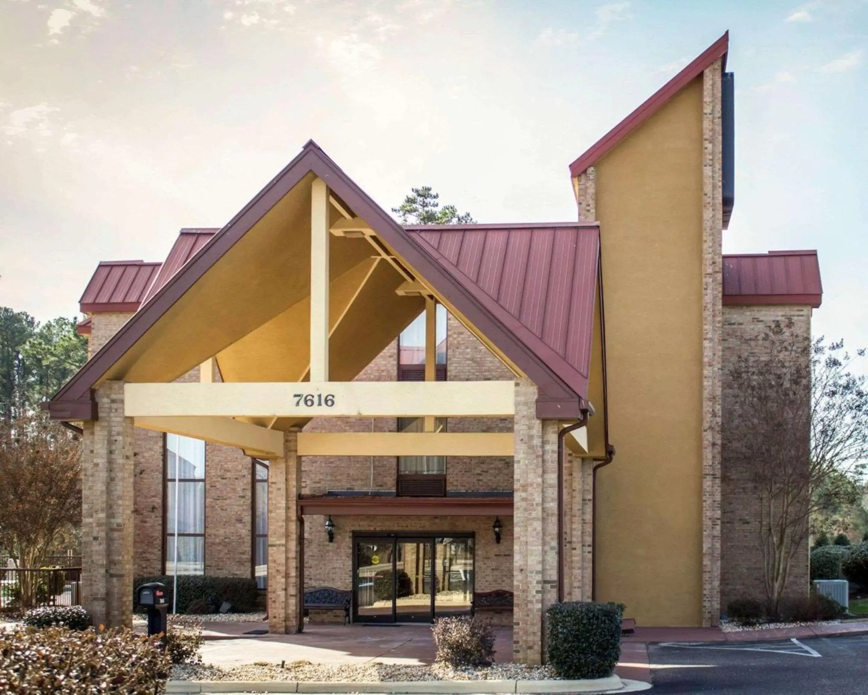 Property building in Comfort Inn & Suites Fuquay Varina