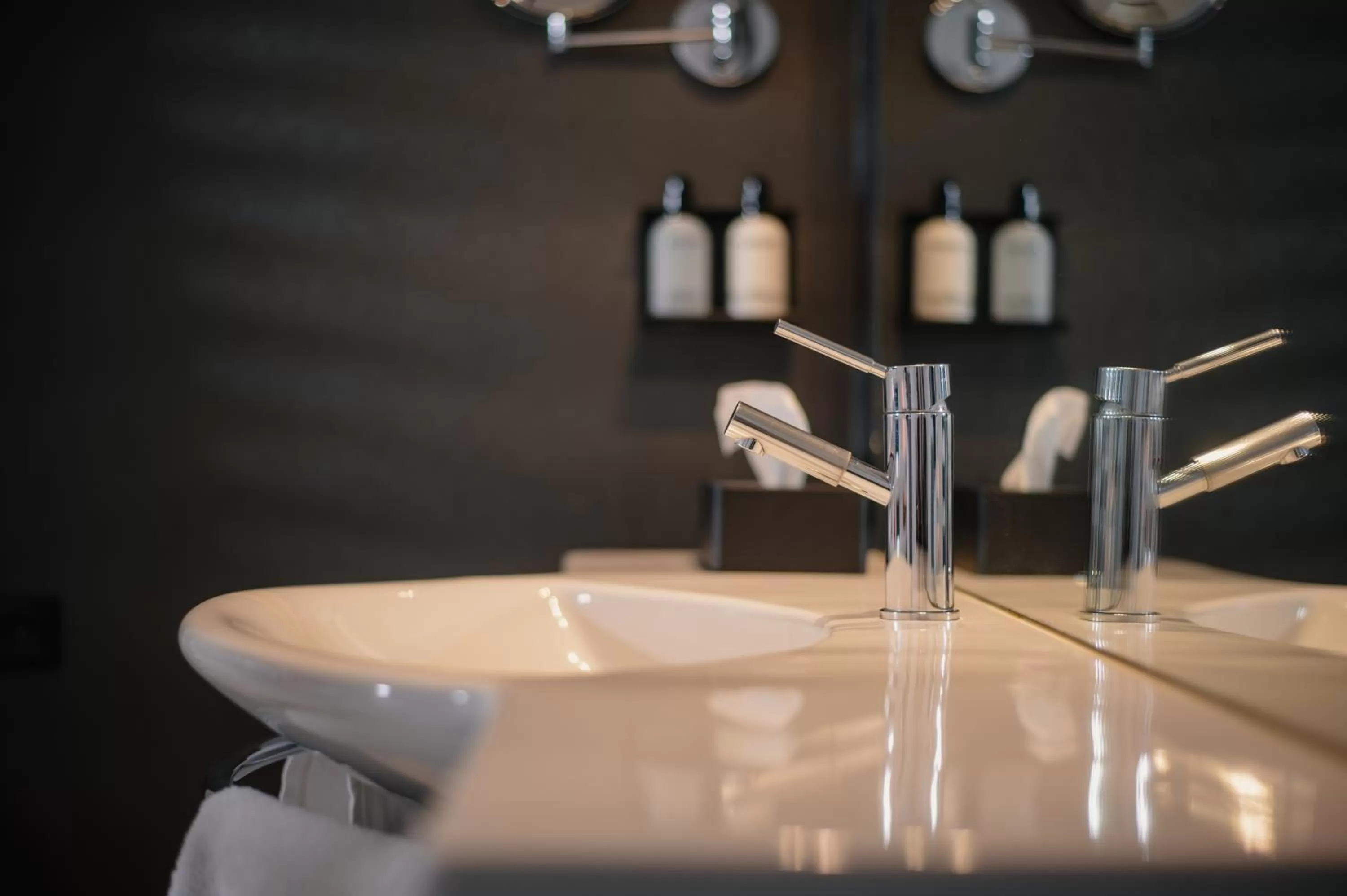Bathroom in Nobel Hotel Ameland