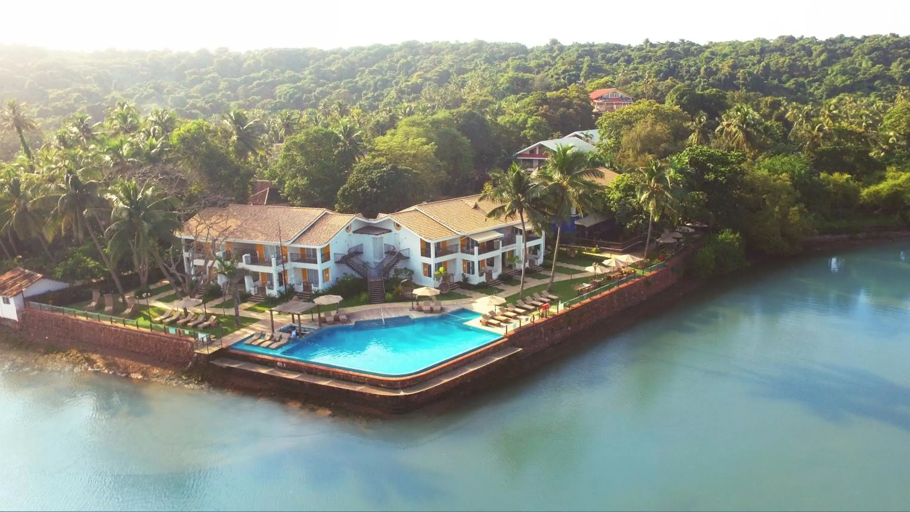 Property building, Bird's-eye View in Acron Waterfront Resort