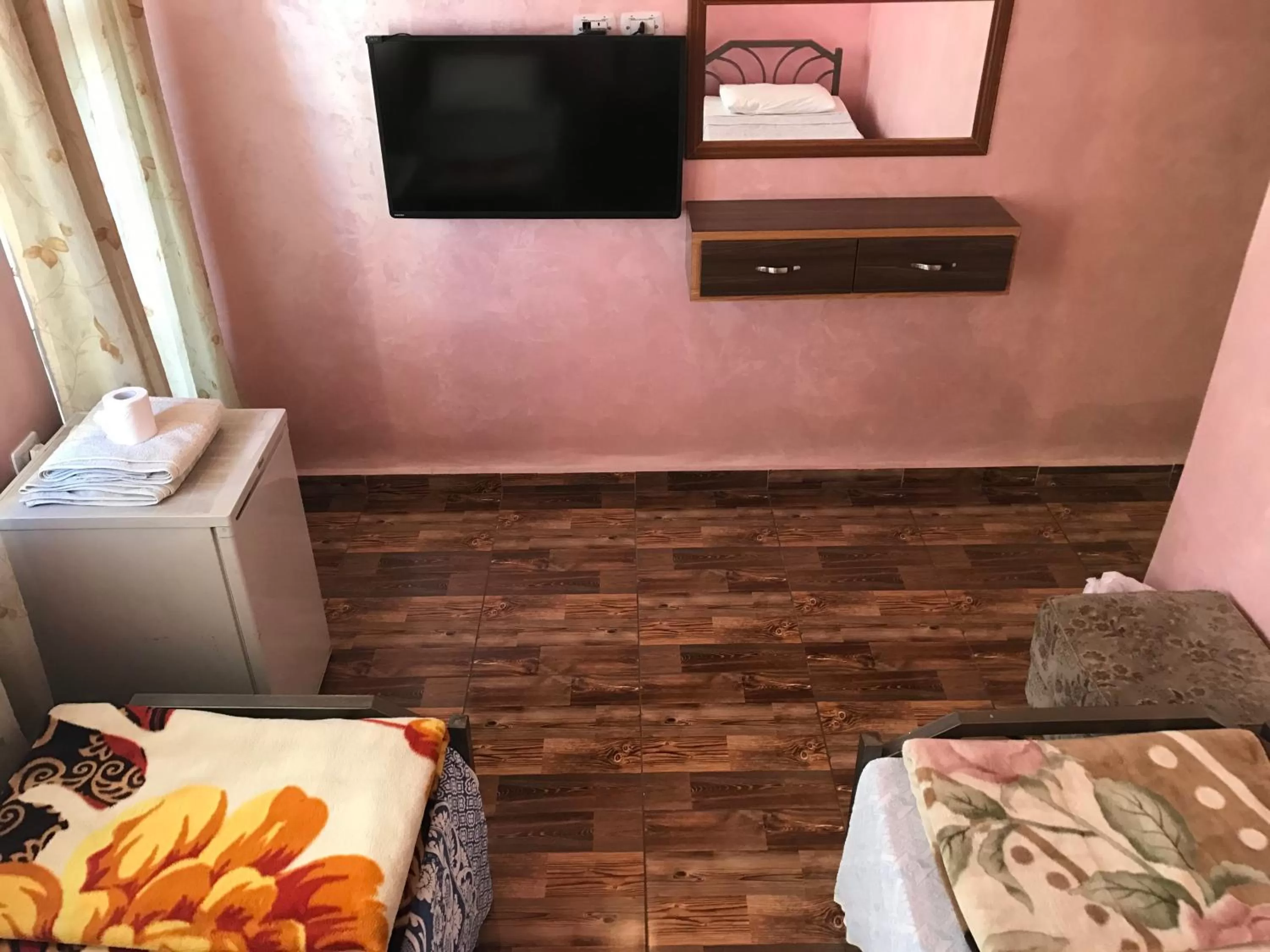 Sun Rise Hotel & Hostel & Tours