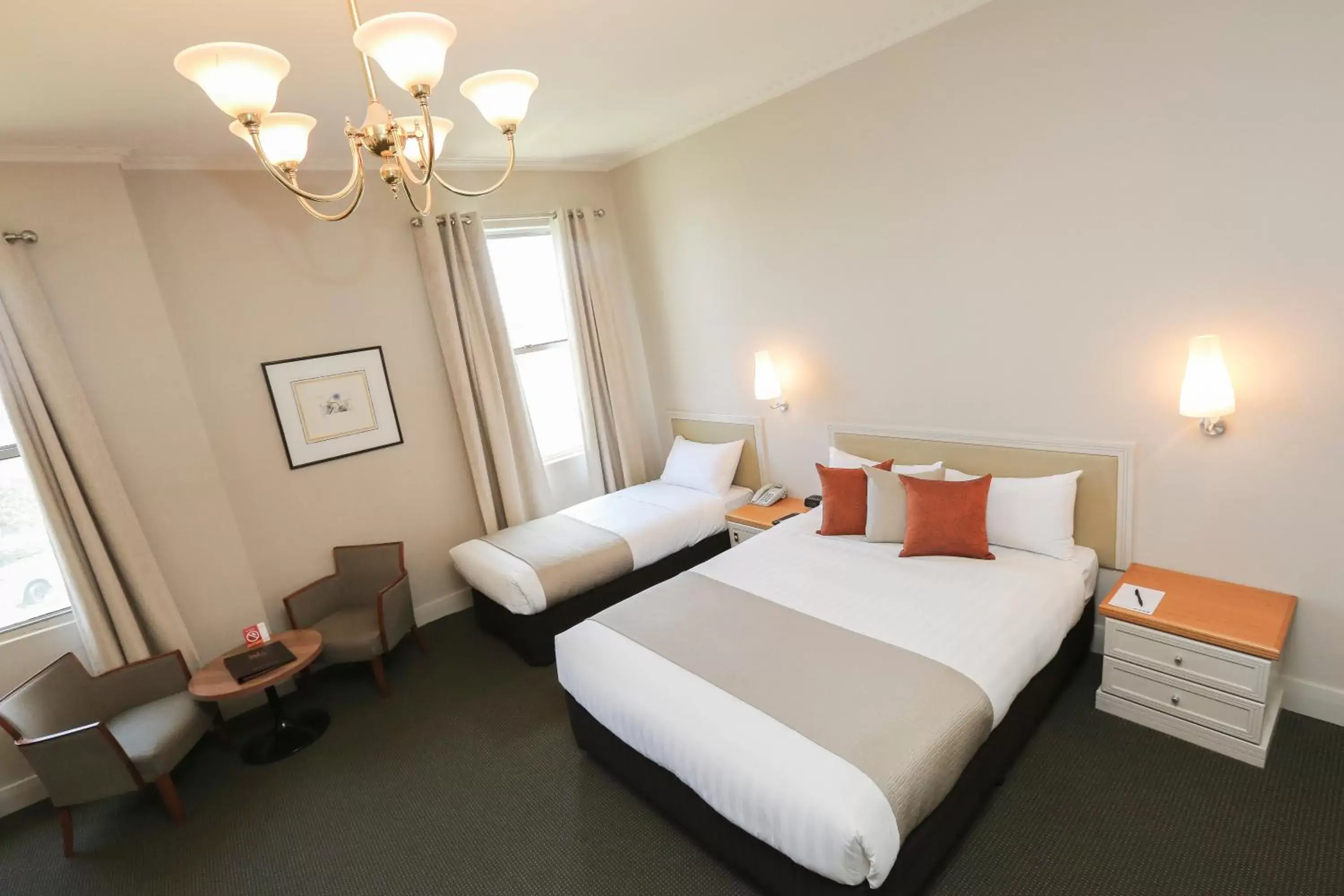 Photo of the whole room, Bed in Quality Hotel Mildura Grand