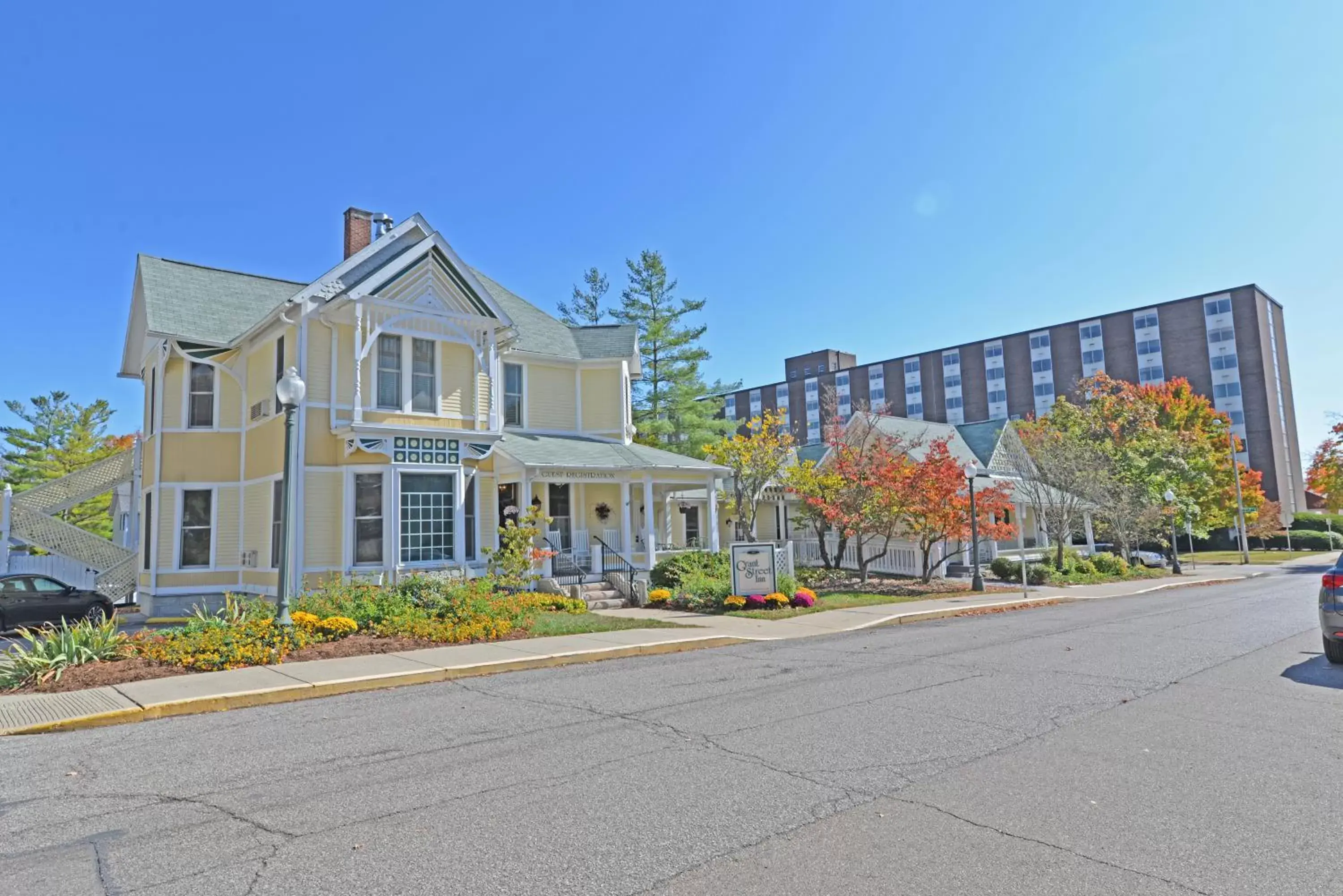 Property building in Grant Street Inn - Bloomington Property building in Grant Street Inn - Bloomington