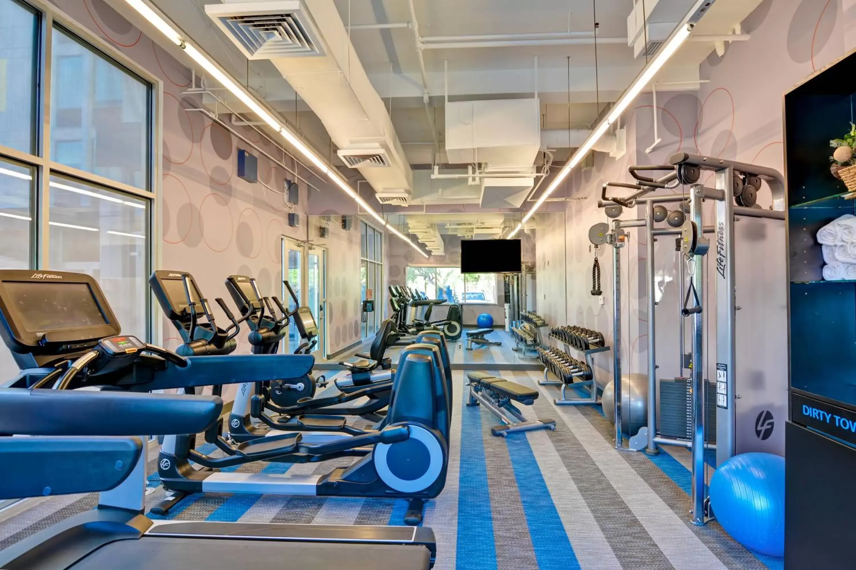 Fitness centre/facilities, Fitness Center/Facilities in Aloft Phoenix Airport