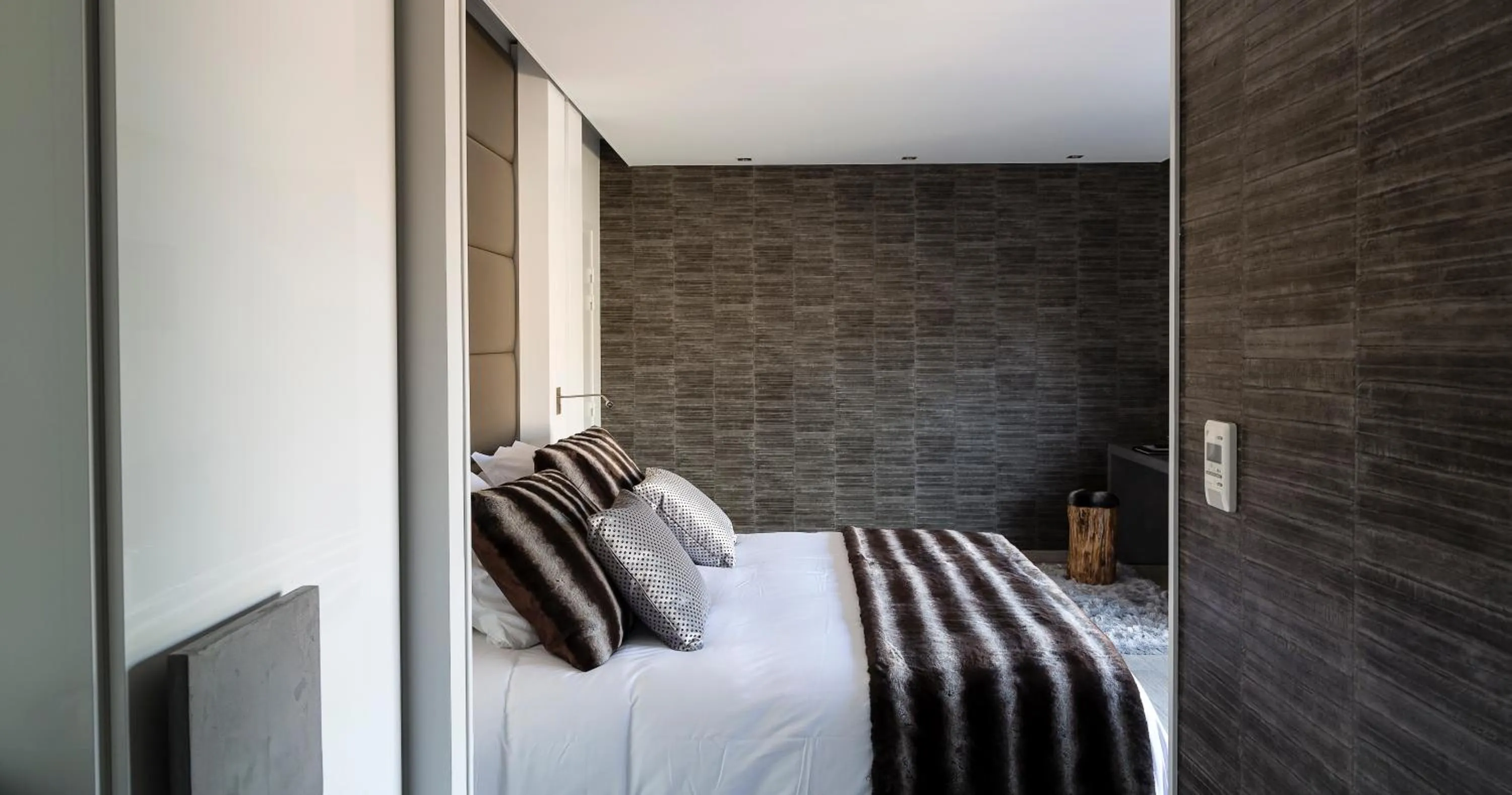 Deluxe Double Room with Outdoor Hot Tub in Hôtel Le Parc - La Table de Franck Putelat