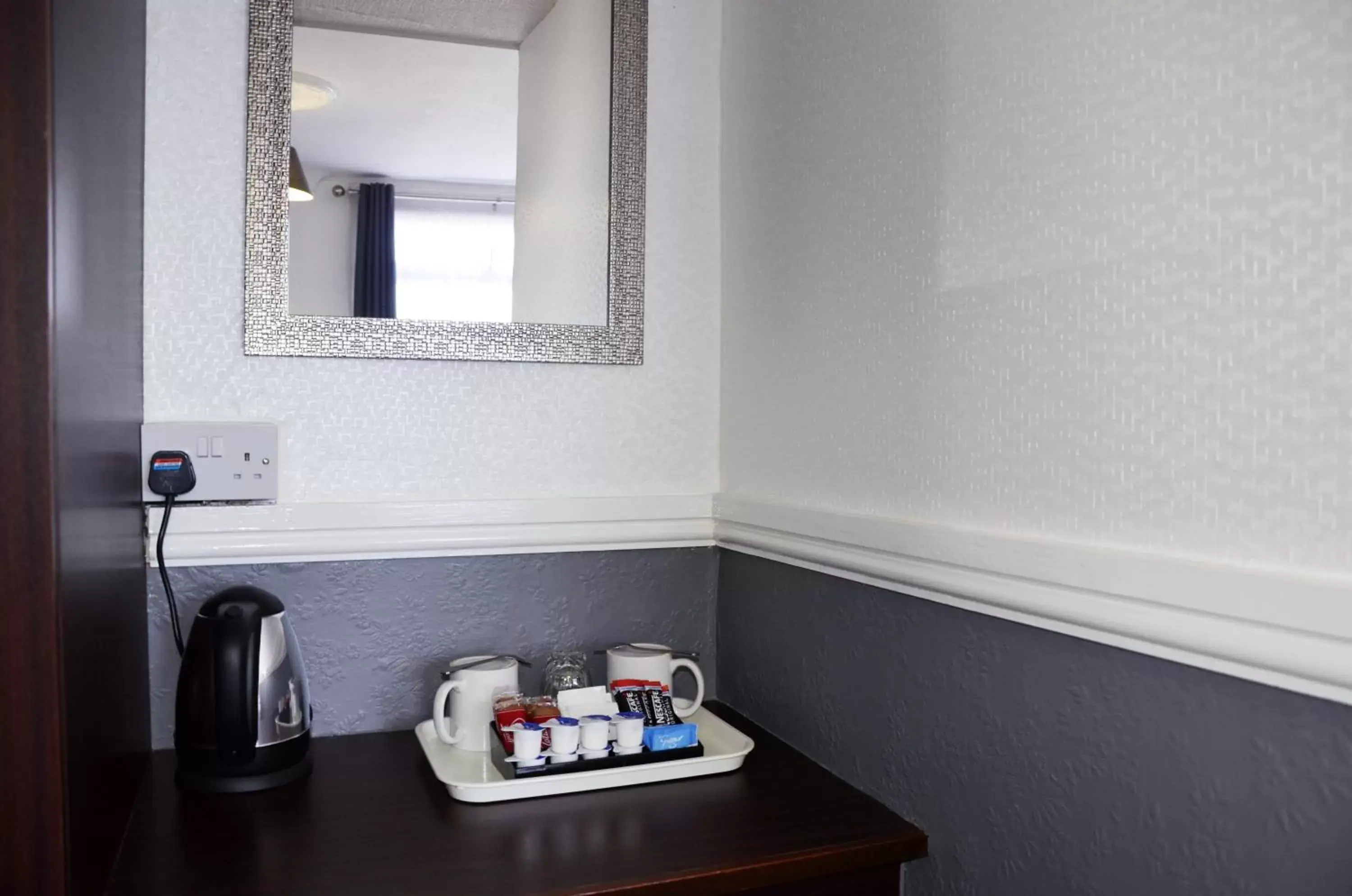 Coffee/Tea Facilities in The Gurkha Hotel