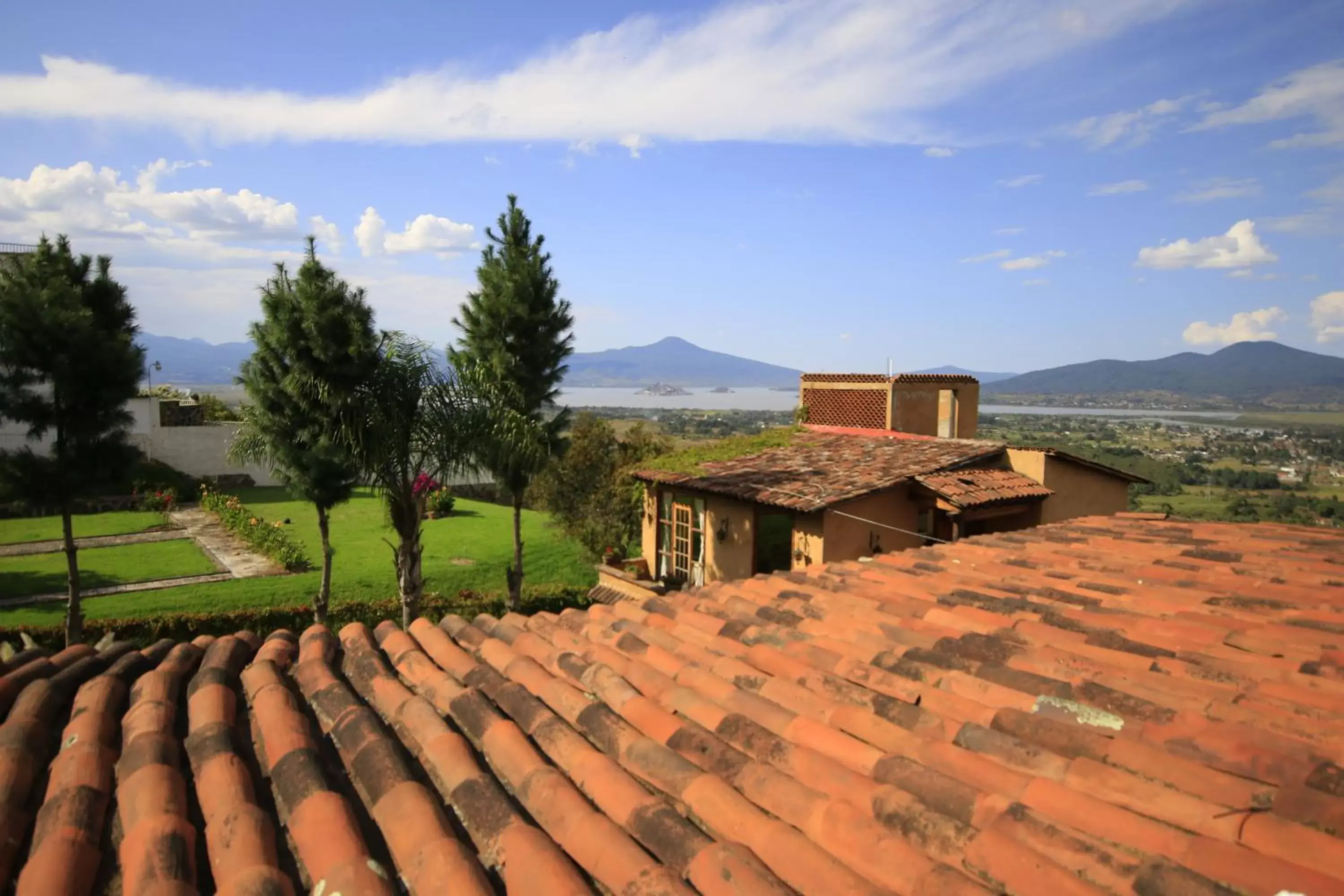 Garden view in Eco Hotel Ixhi