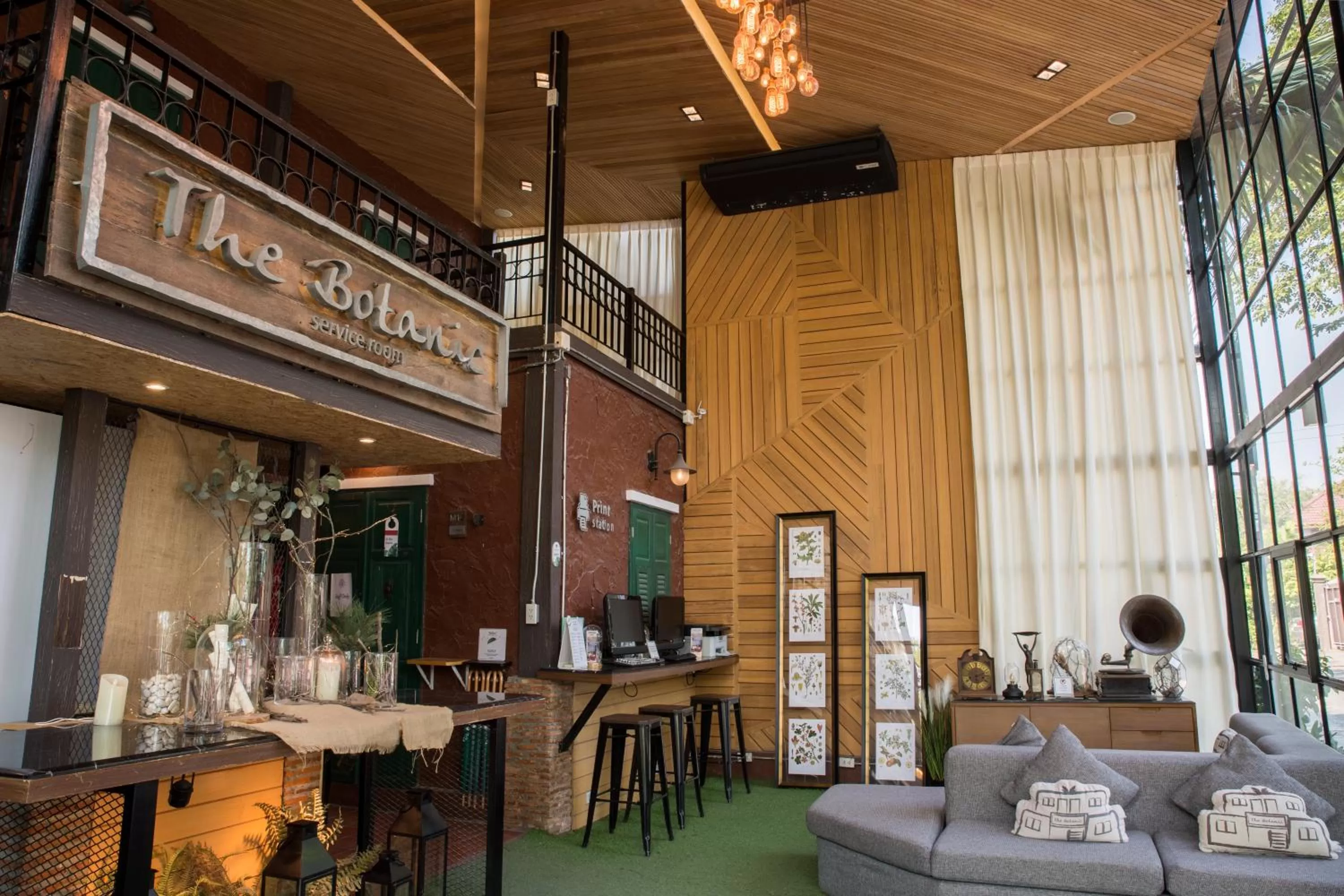 Lobby or reception in Botanic Service Room at Impact Muangthongthani - SHA Certified