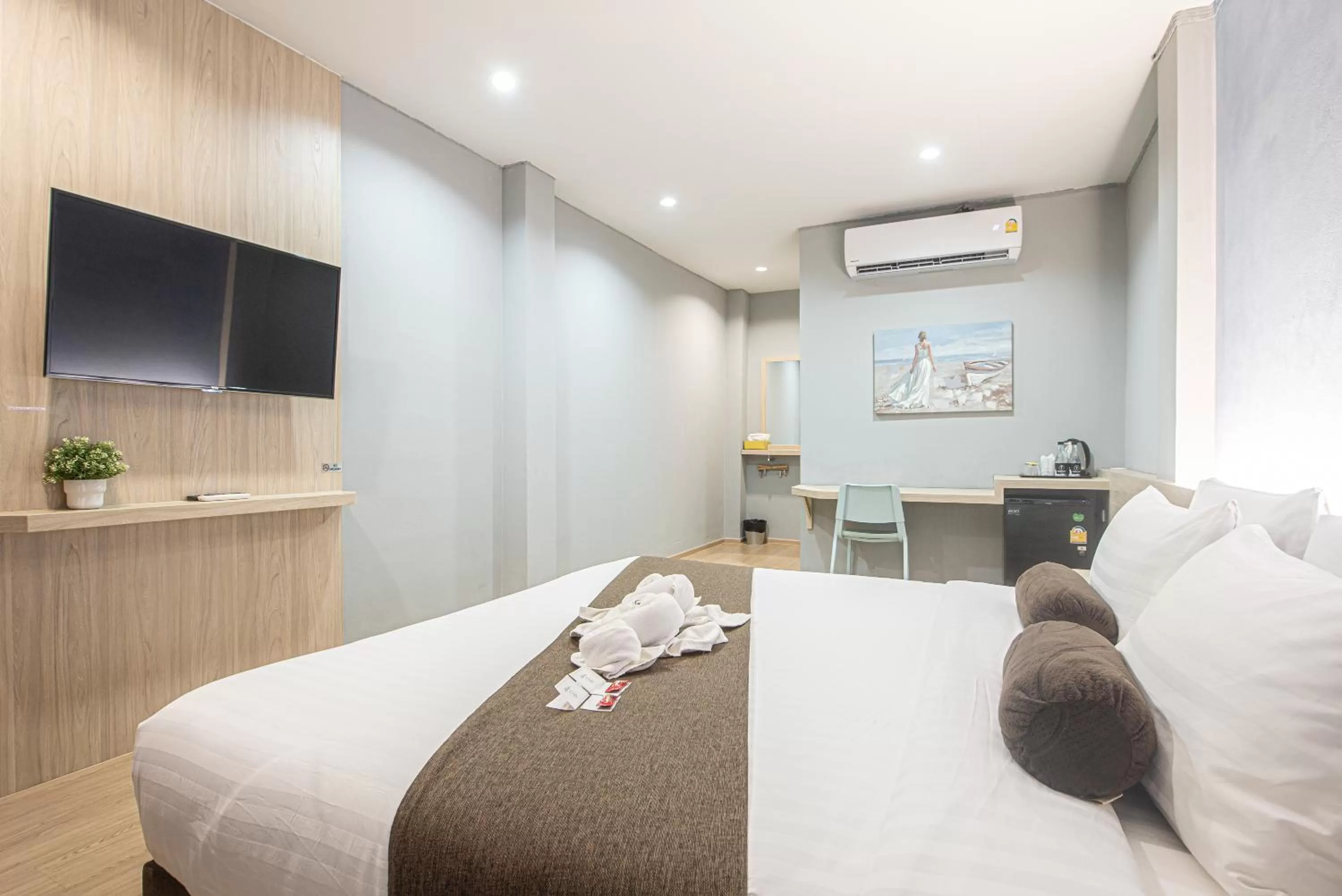 TV and multimedia, Bed in Tarnsiri Boutique Resort