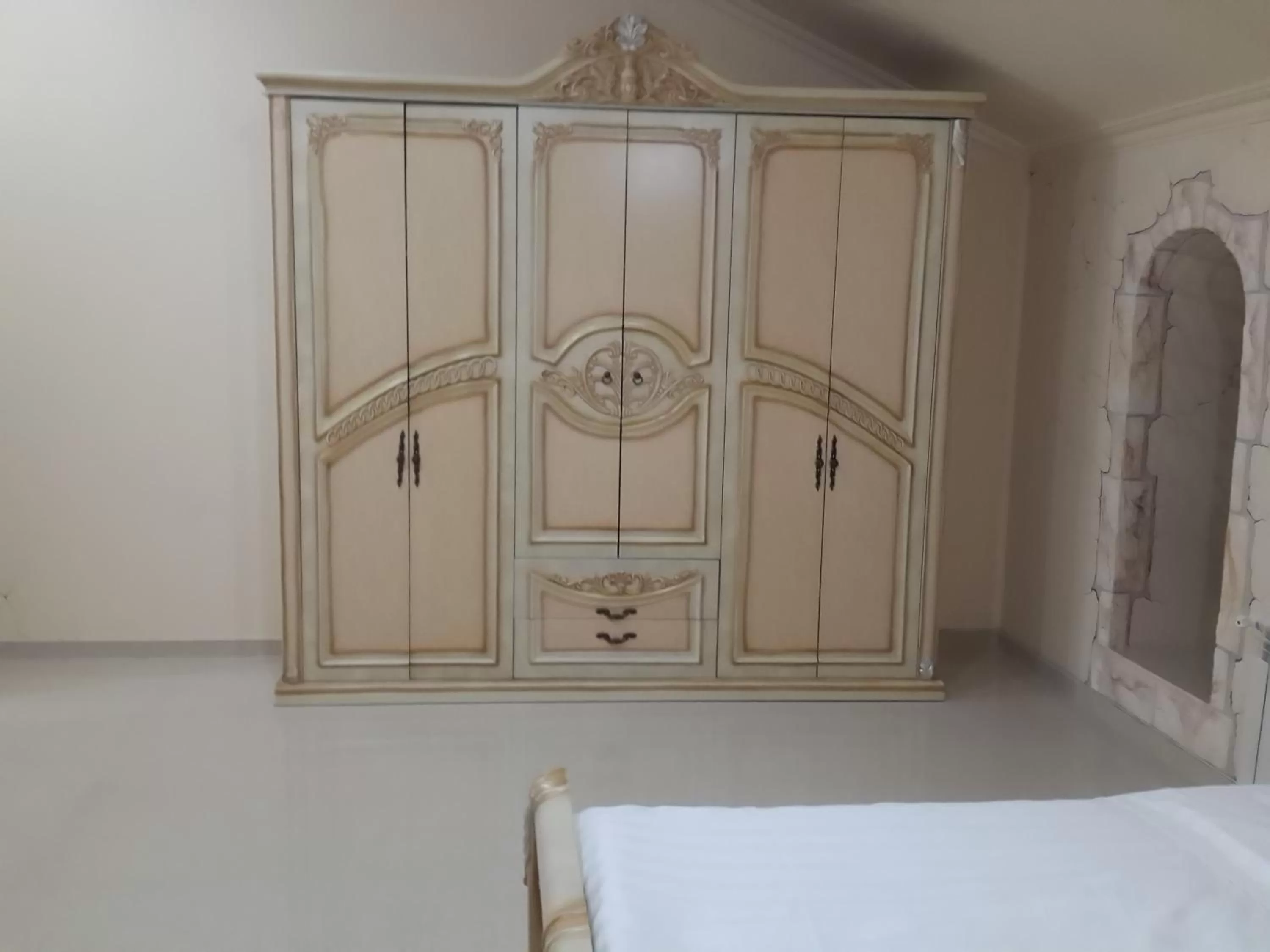 Decorative detail, Bed in Venezia Palazzo Hotel