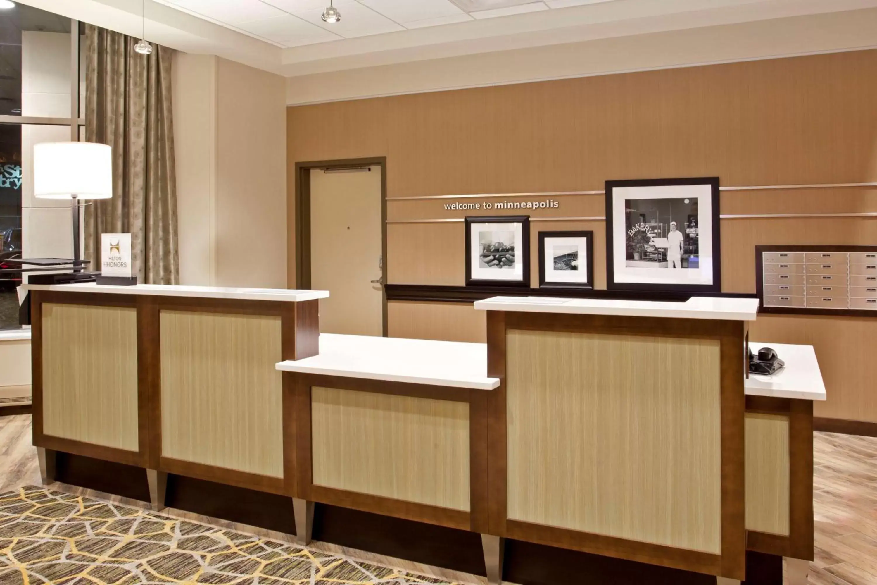 Lobby or reception in Hampton Inn & Suites - Minneapolis/Downtown Lobby or reception in Hampton Inn & Suites - Minneapolis/Downtown