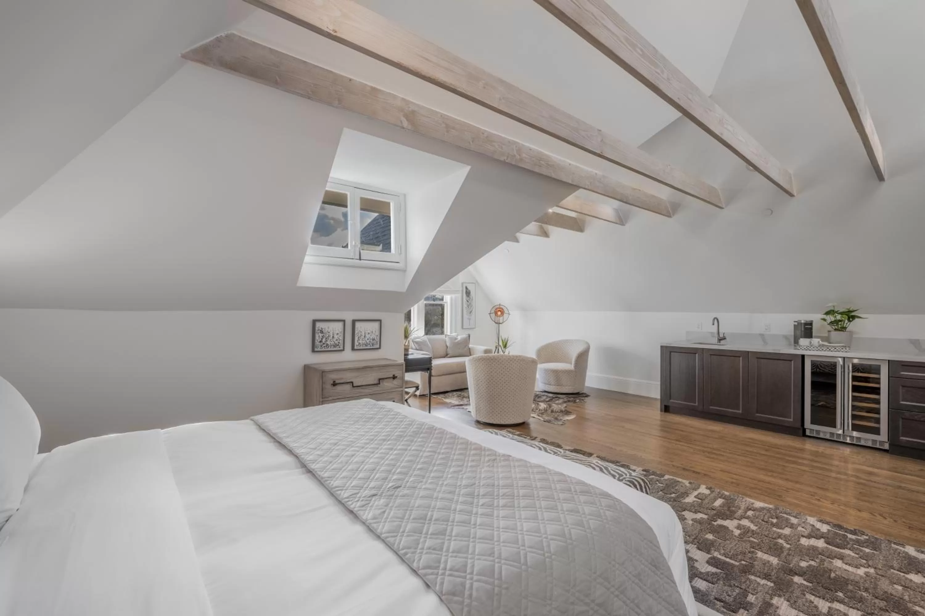 Bed in The George - Luxury Boutique Inn