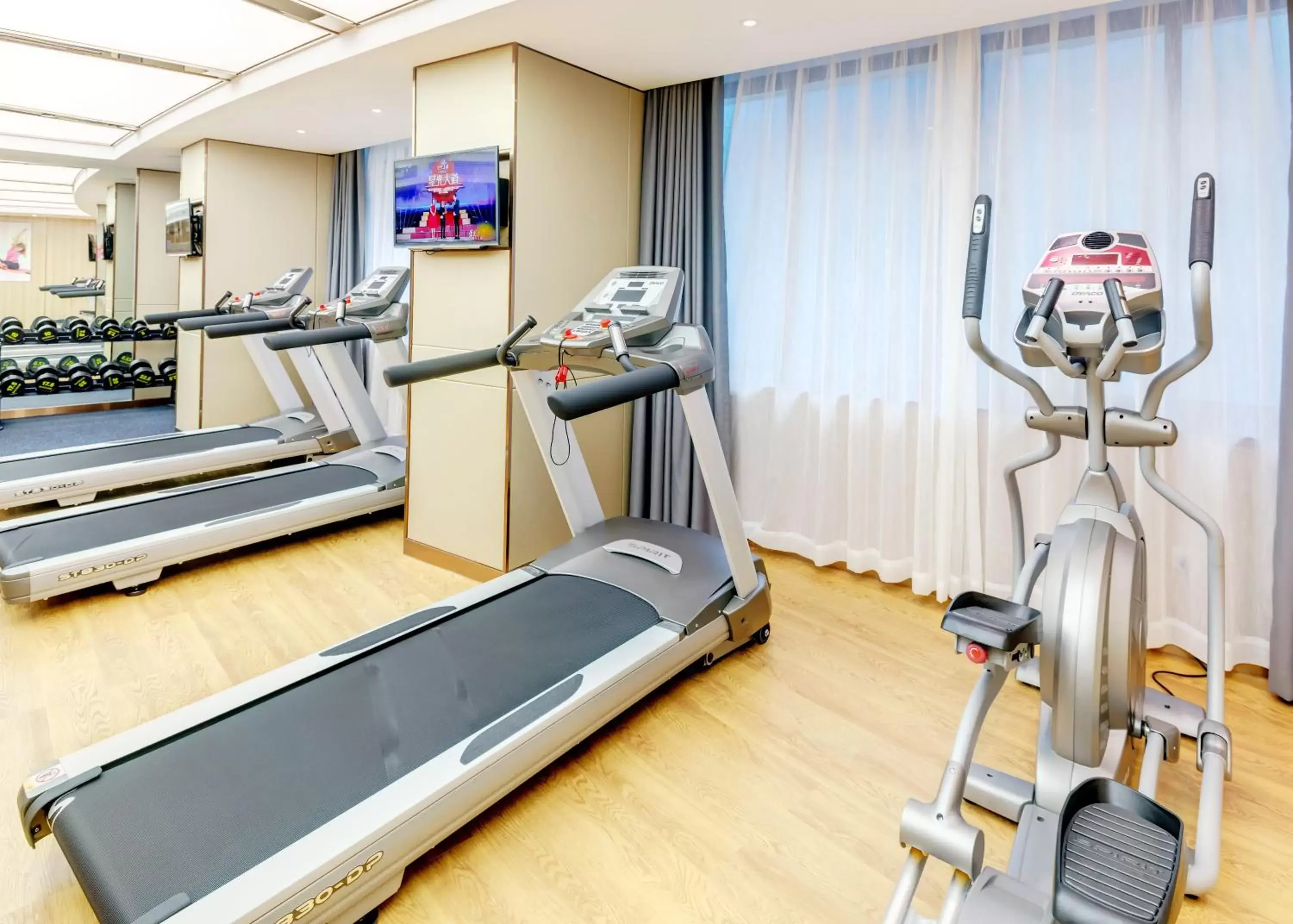 Fitness centre/facilities, Fitness Center/Facilities in Ocean Hotel