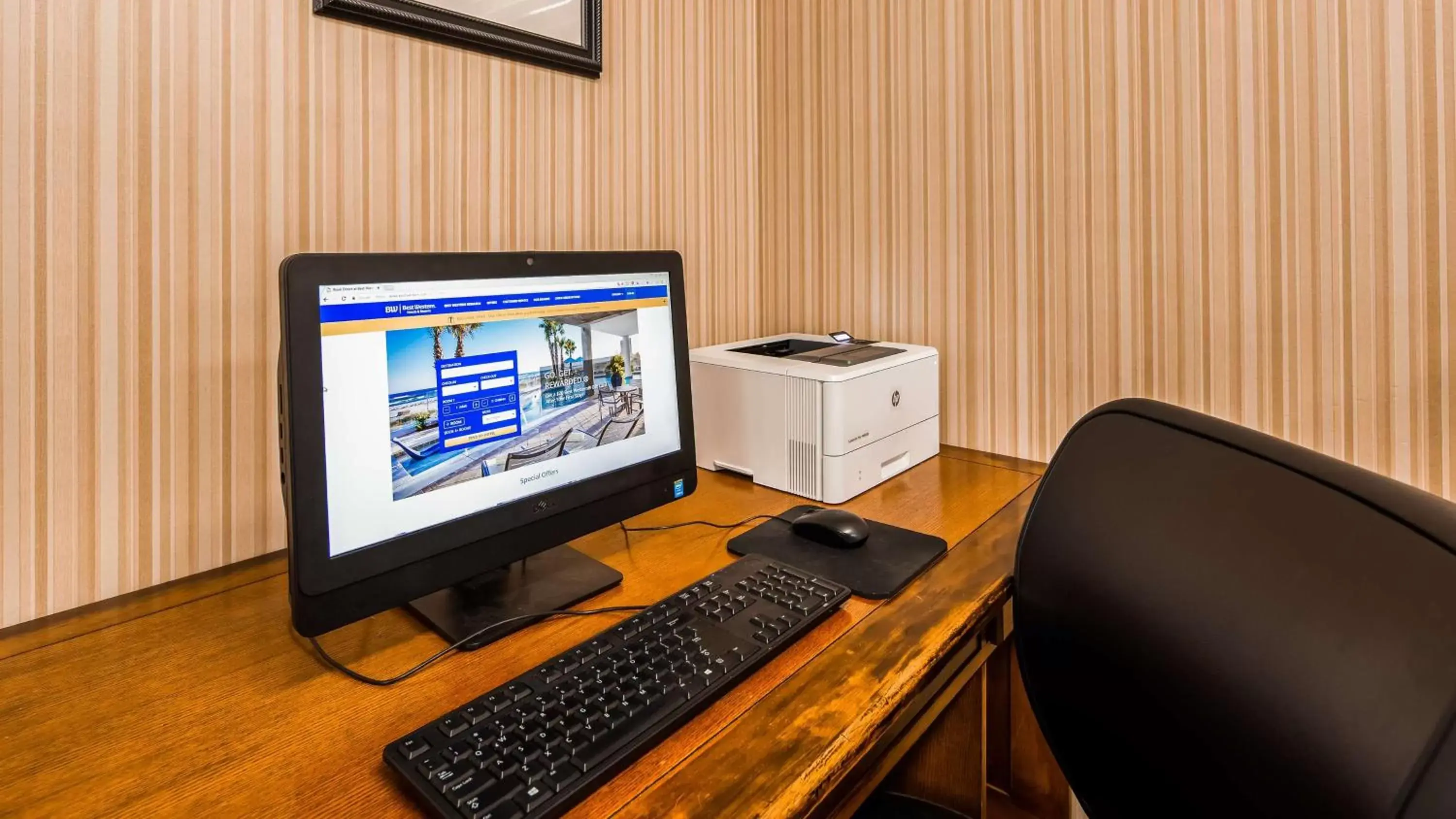 Business facilities, Business Area/Conference Room in Best Western Coral Hills