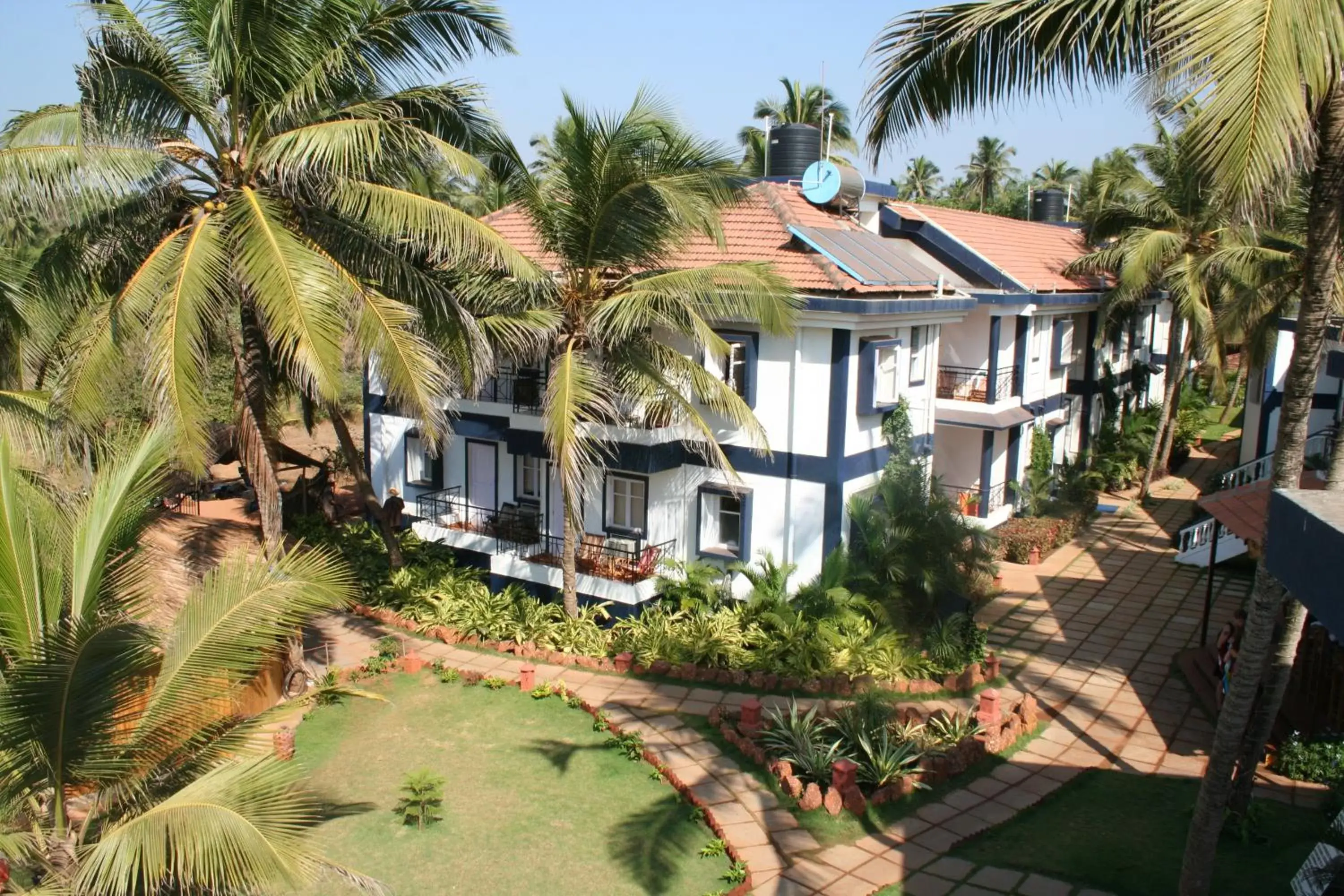 Facade/entrance, Property Building in Santana Beach Resort