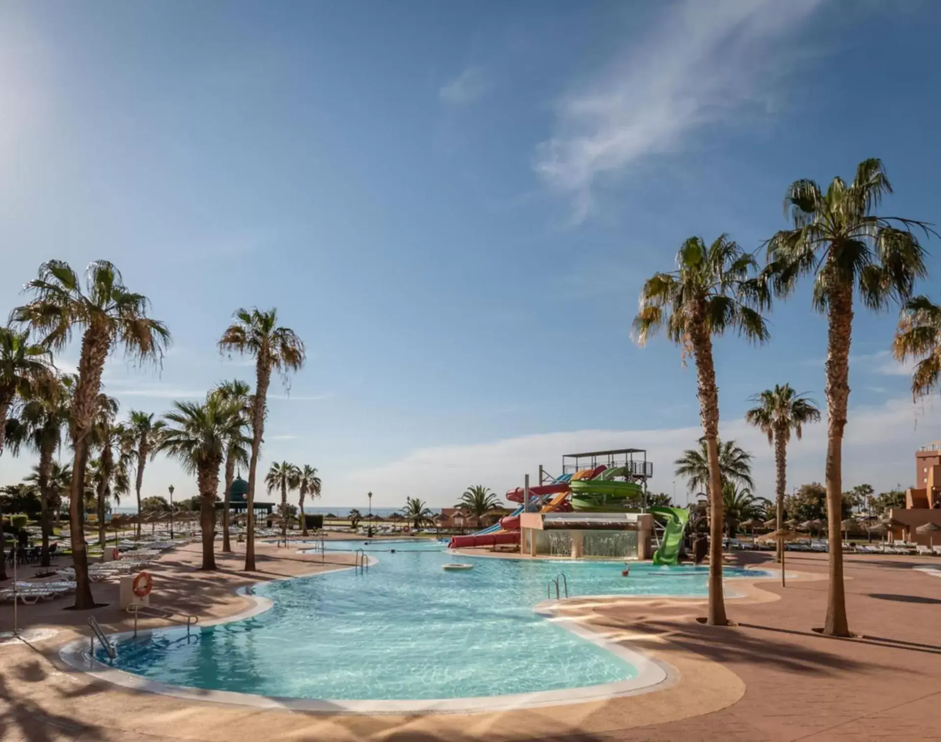 Swimming Pool in Hotel Colonial Mar by ALEGRIA