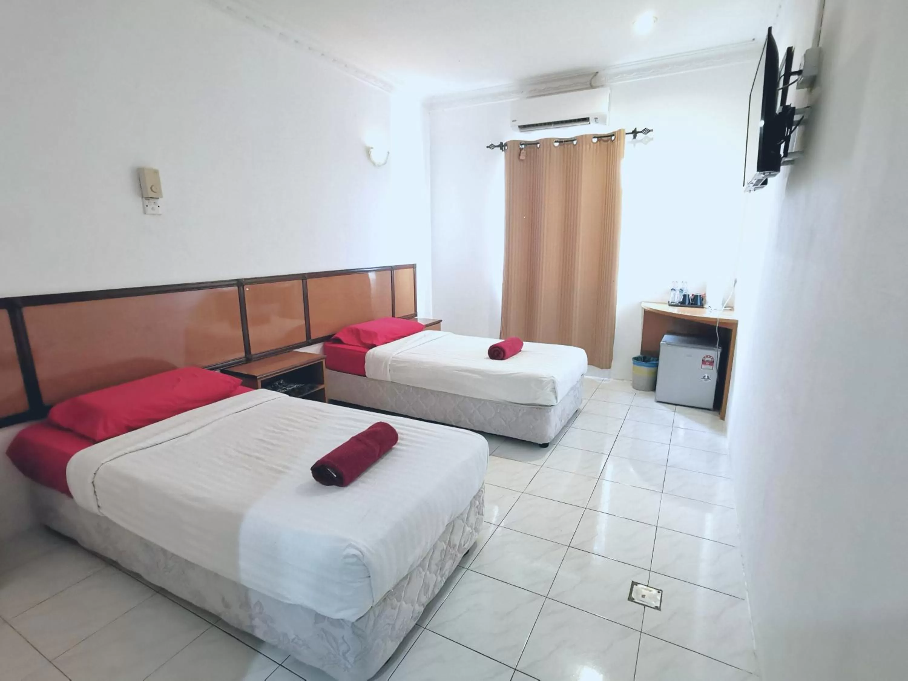 Bed in THE ZULEY HERITAGE HOTEL