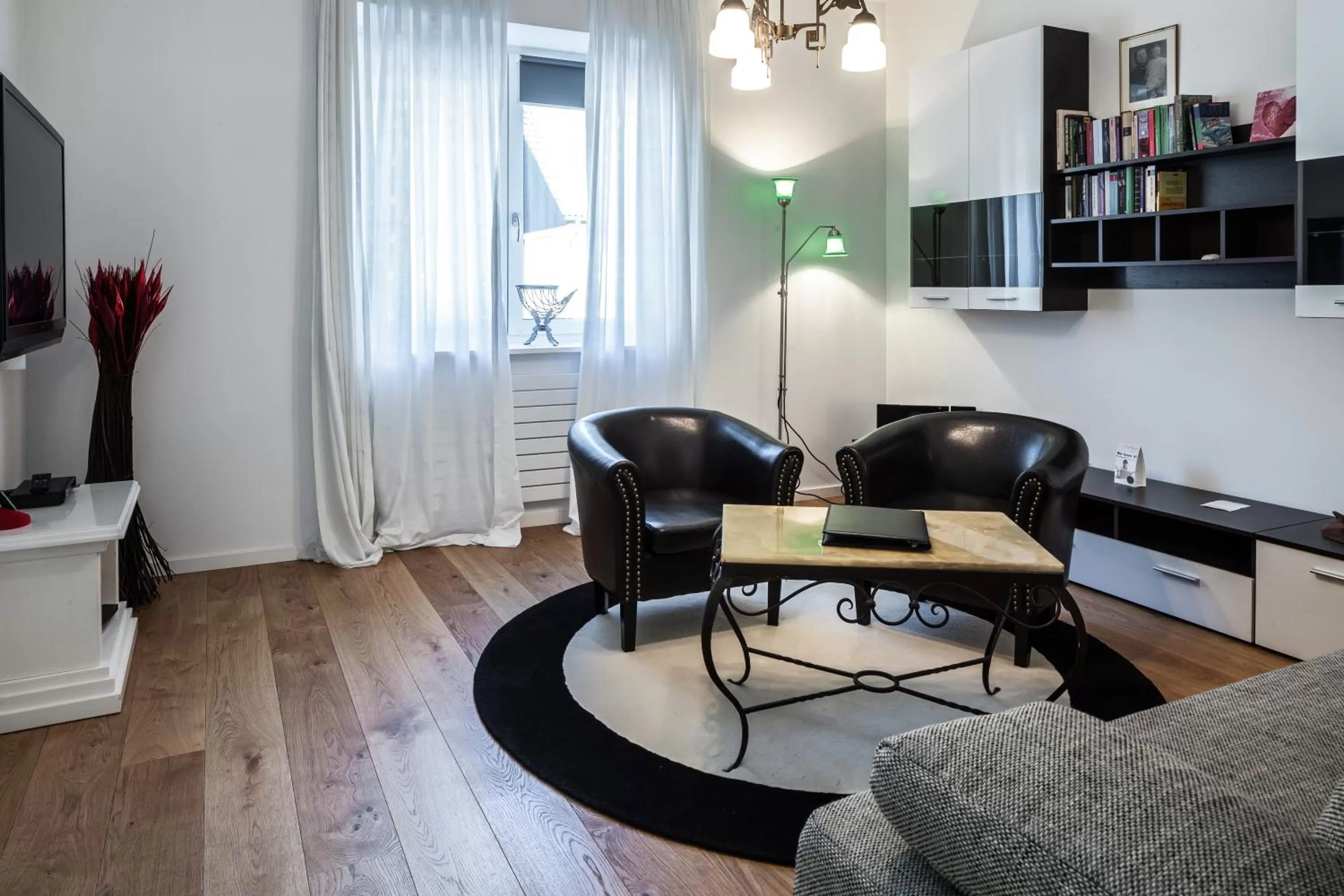 Deluxe Apartment in GL Suites