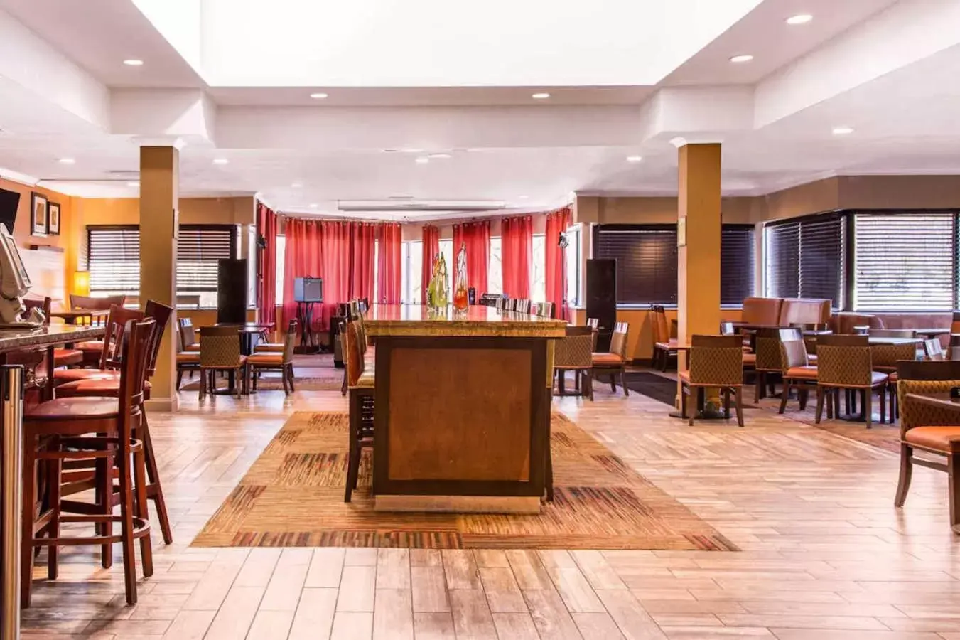 Breakfast, Restaurant/Places to Eat in Comfort Inn Largo-Washington DC East