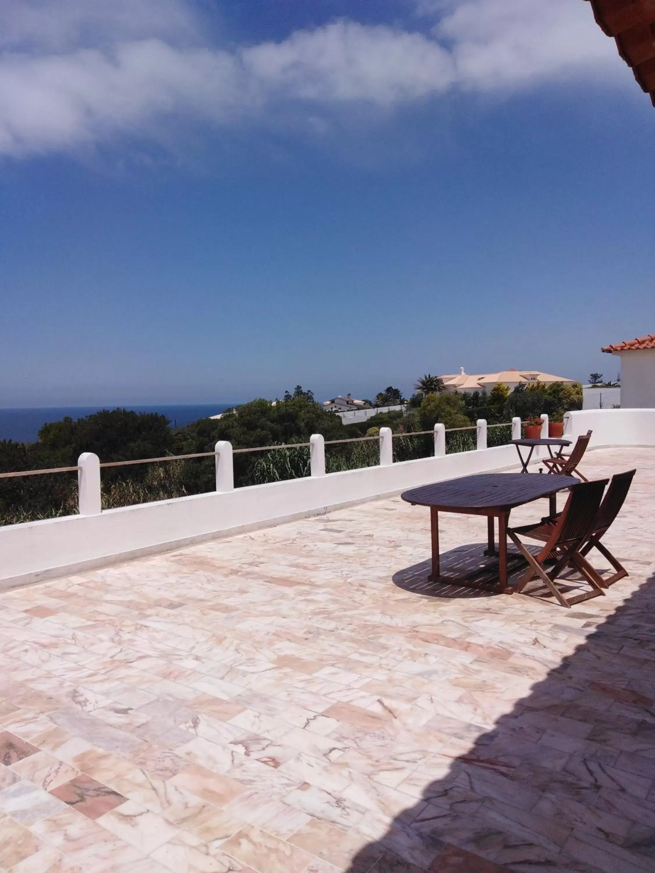 Balcony/Terrace in Alto da Praia Villa