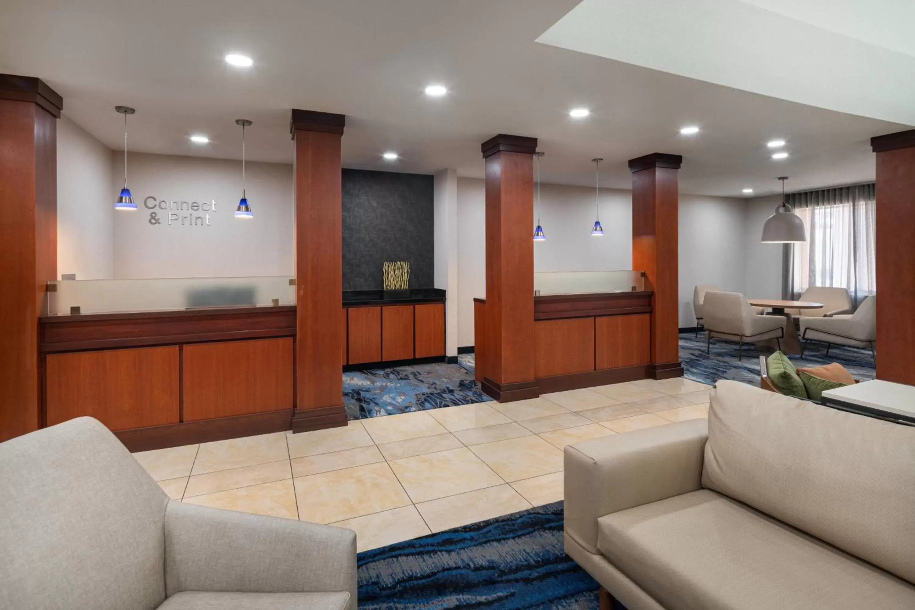 Business facilities, Lobby/Reception in Fairfield Inn & Suites by Marriott Visalia Tulare