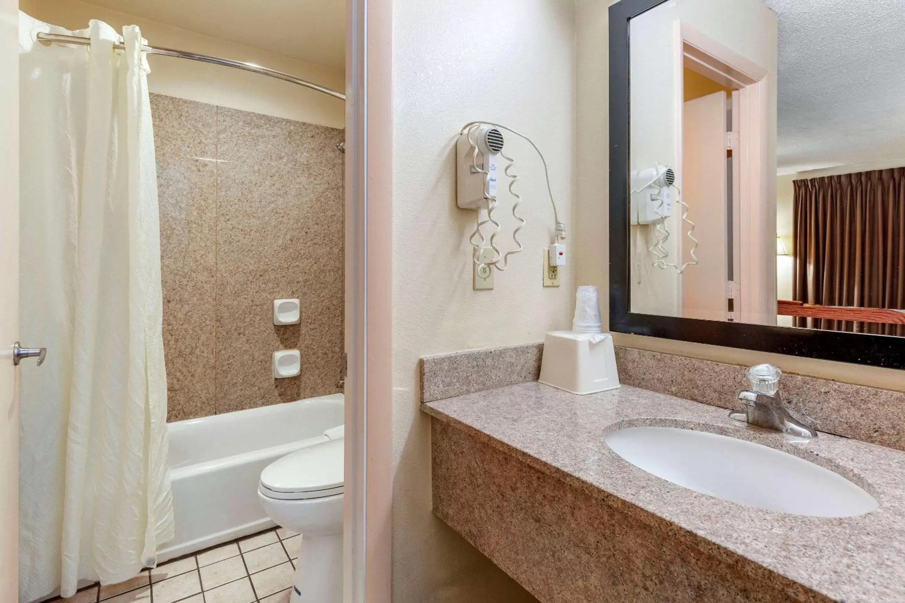 Shower, Bathroom in Americas Best Value Inn Laurel