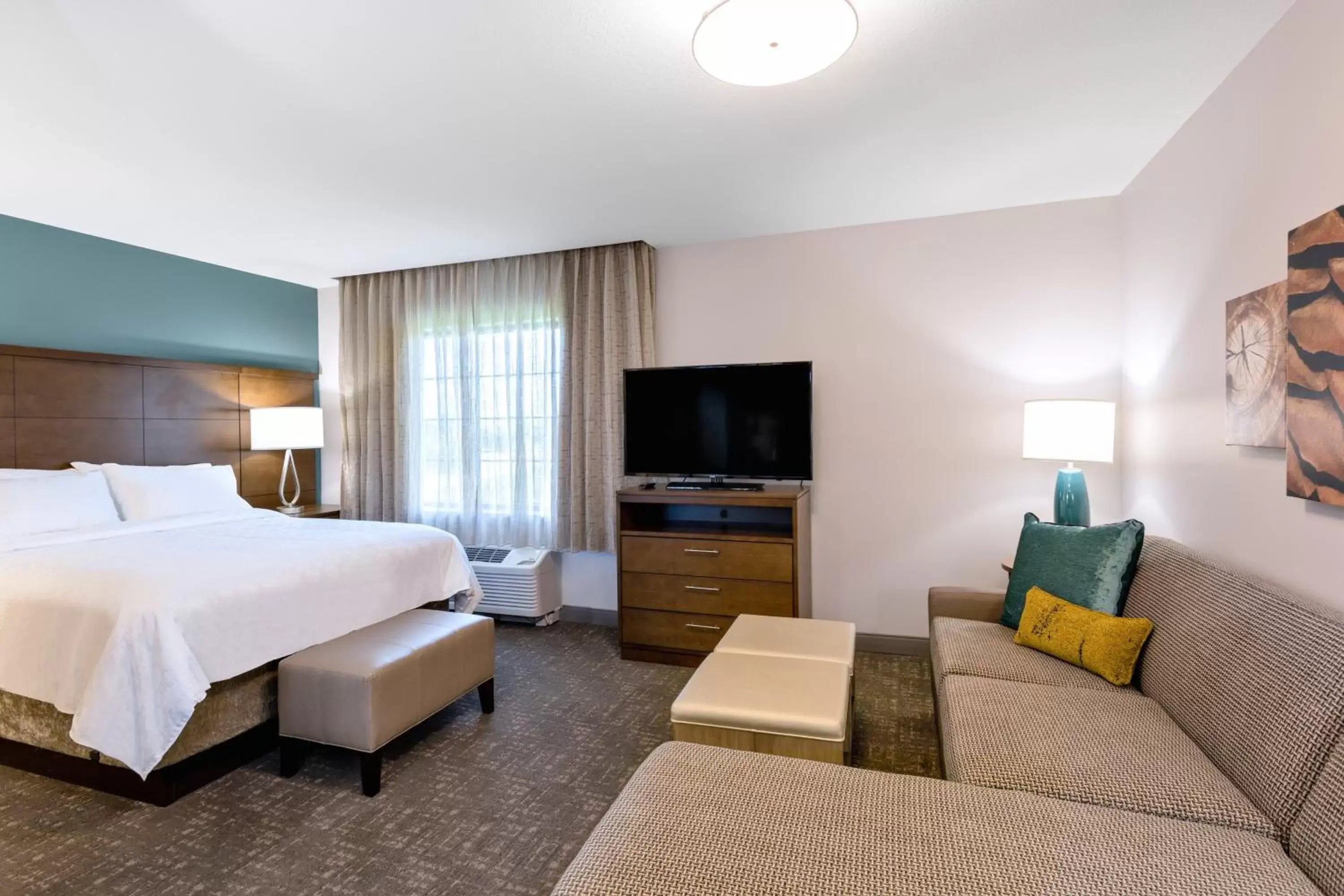 Photo of the whole room in Staybridge Suites - Fort Lauderdale Airport - West, an IHG Hotel