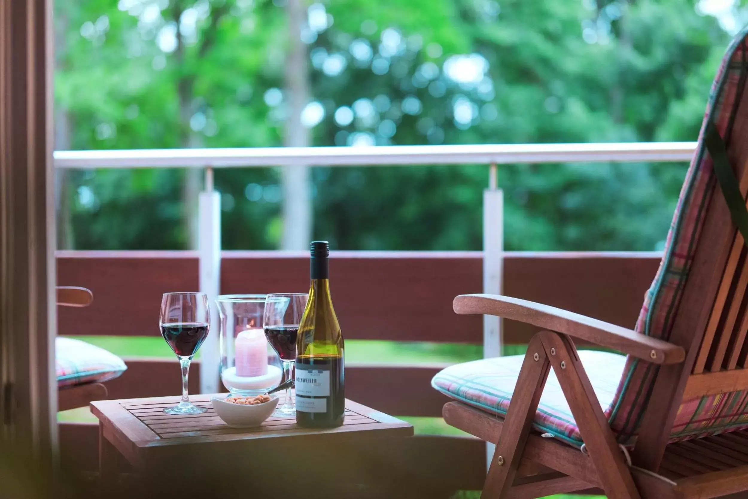 Doppelzimmer zur Einzelnutzung - zur Seeseite in Kurhaus am Inselsee Doppelzimmer zur Einzelnutzung - zur Seeseite in Kurhaus am Inselsee