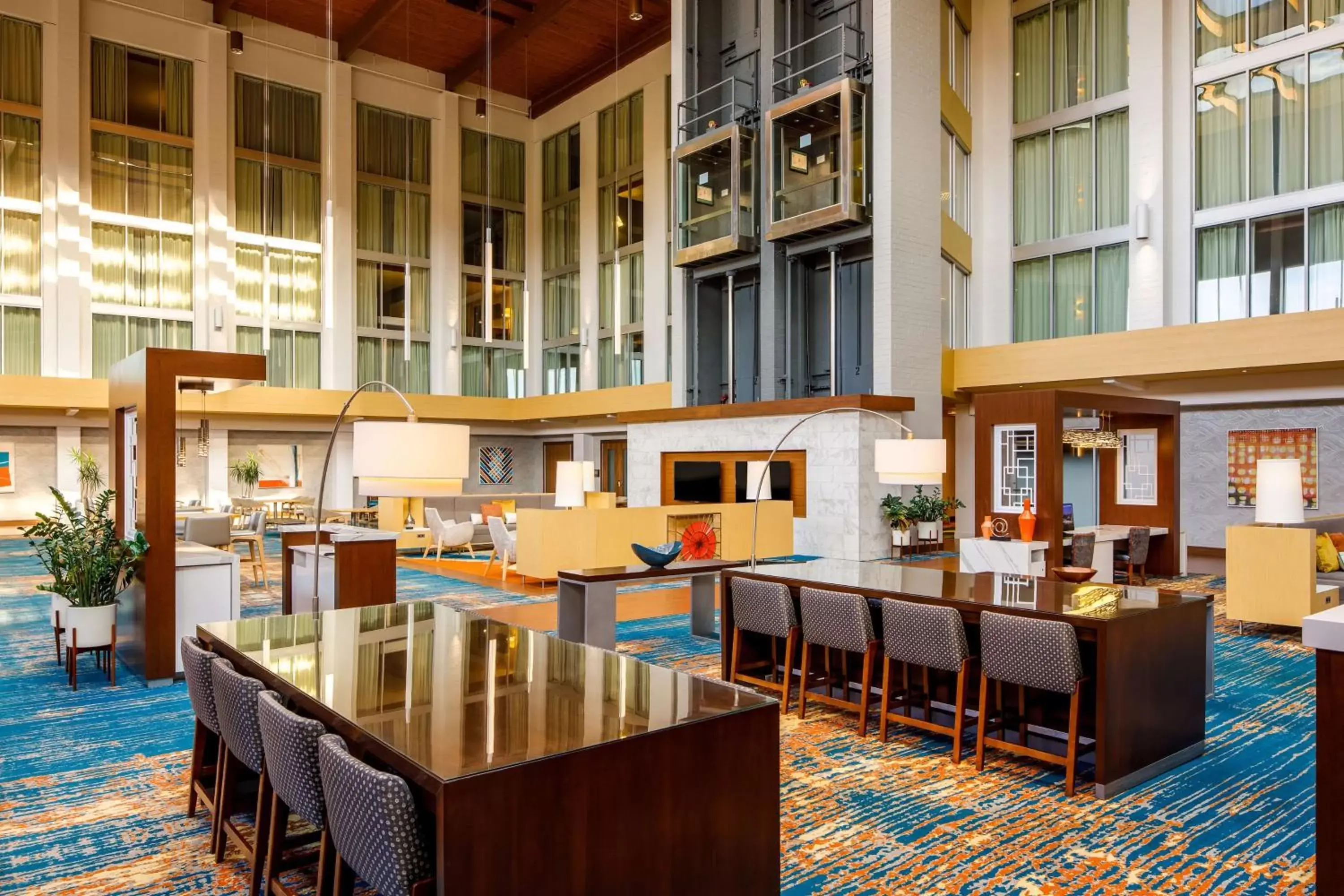 Lobby or reception in DoubleTree by Hilton Pittsburgh - Cranberry