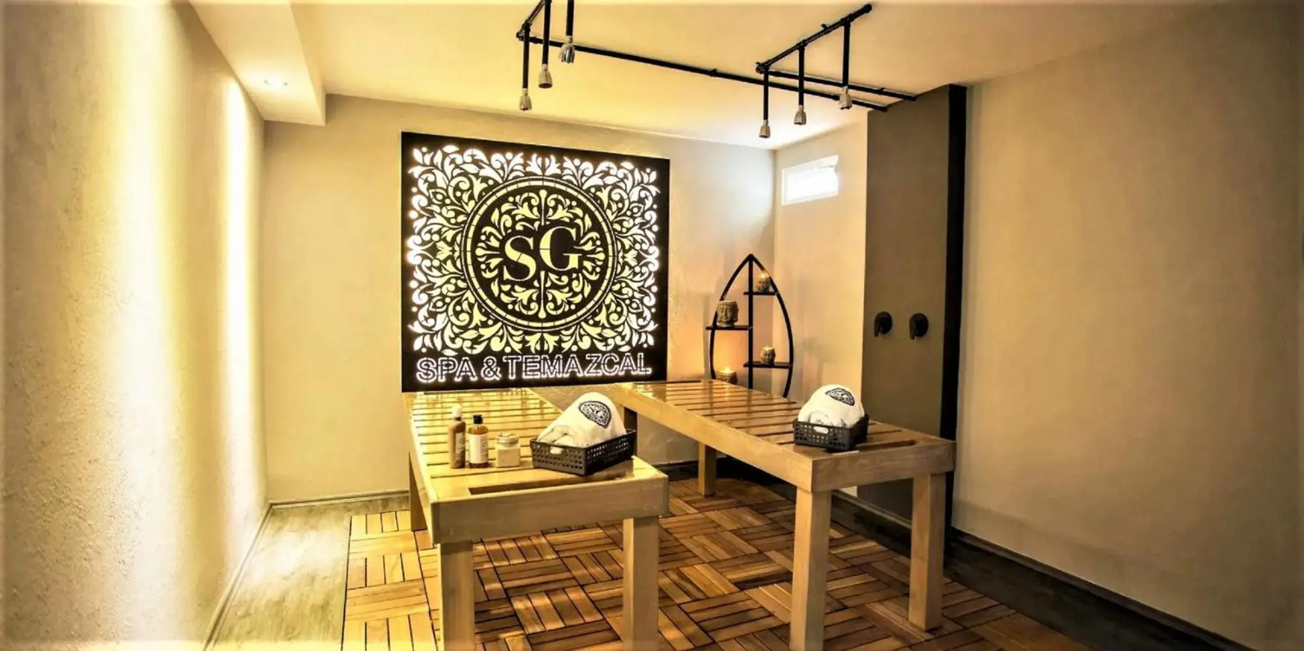 Dining Area in Saint George Hotel - Spa & Temazcal