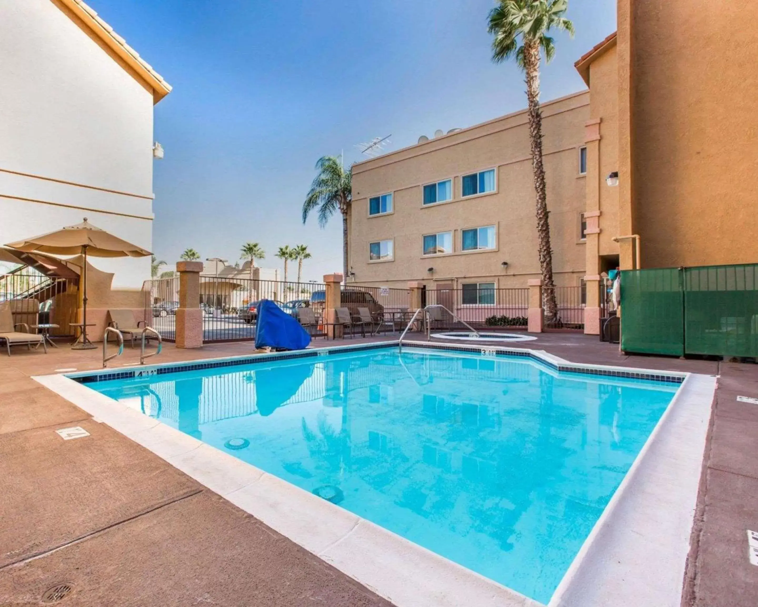 On site, Swimming Pool in Comfort Inn & Suites Moreno Valley near March Air Reserve Base