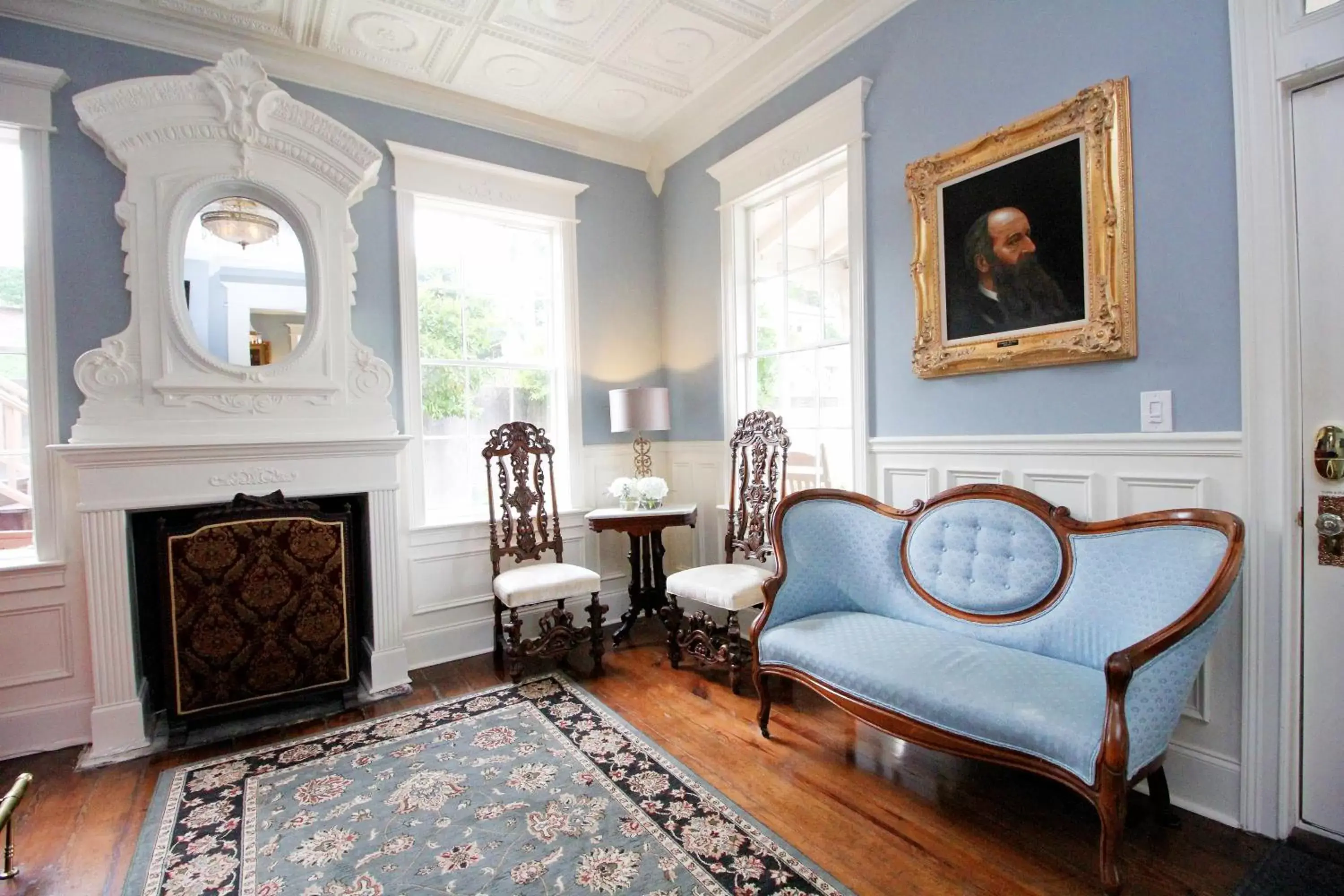 Lobby or reception, Seating Area in The Dahlonega Square Hotel & Villas