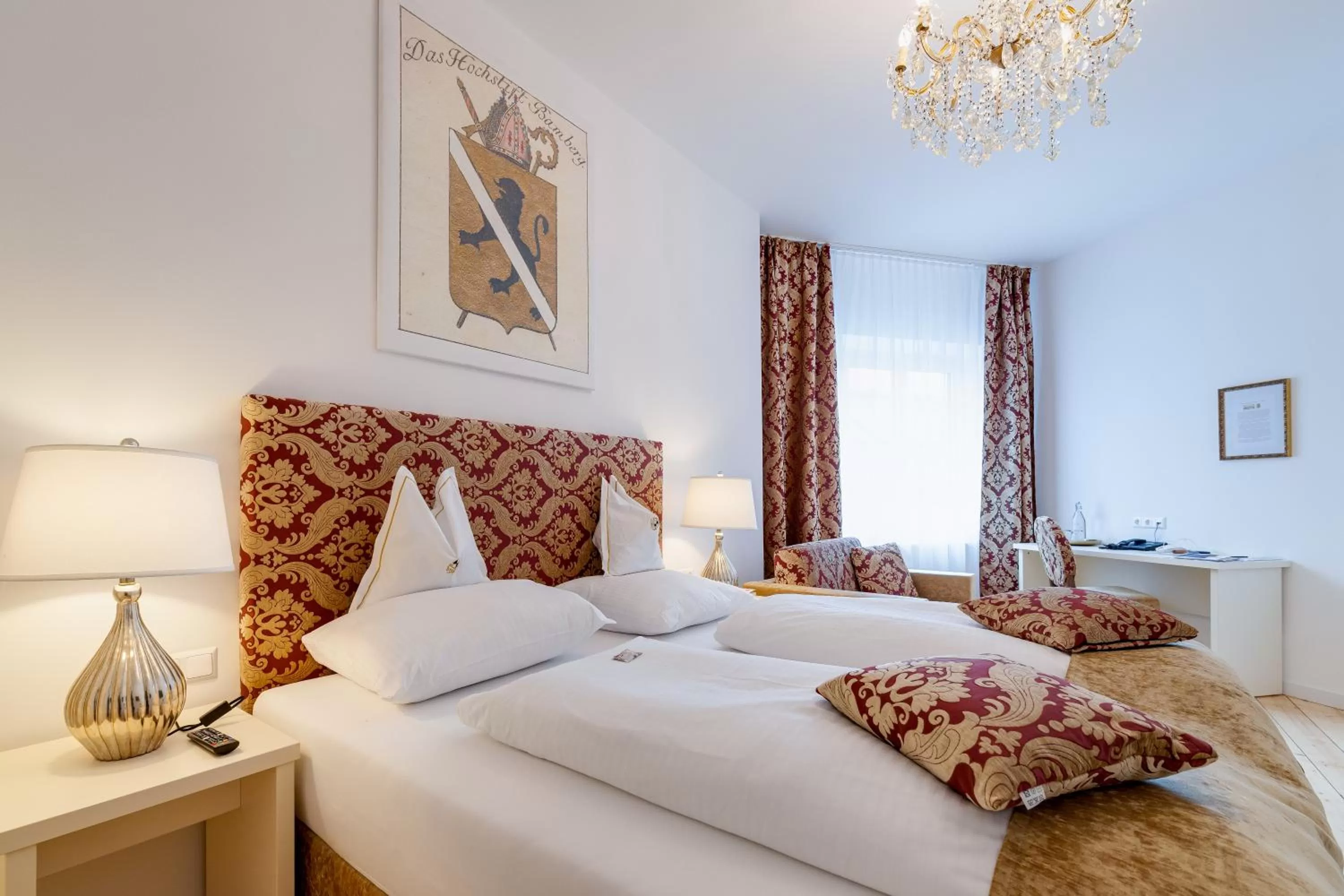 Bed in Boutique Hotel Goldenes Lamm Villach