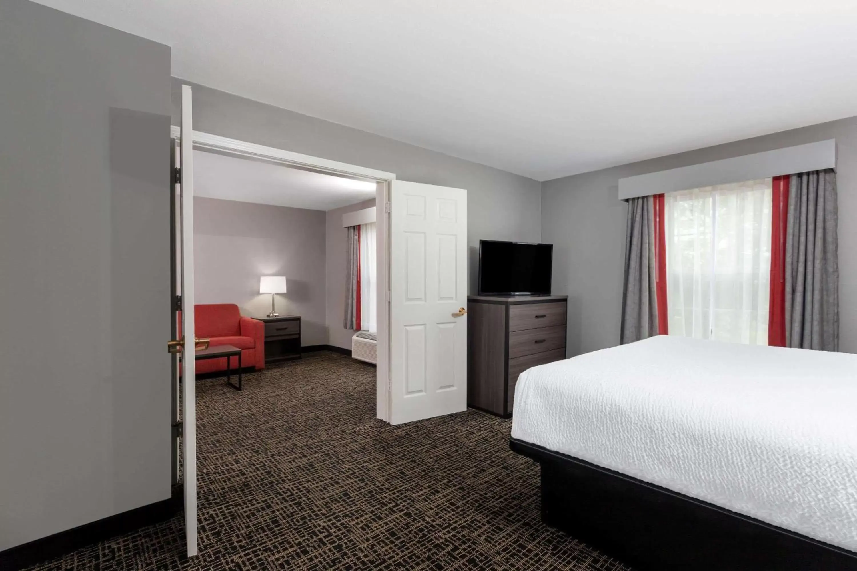 Photo of the whole room, Bed in Ramada by Wyndham Sellersburg/Louisville North