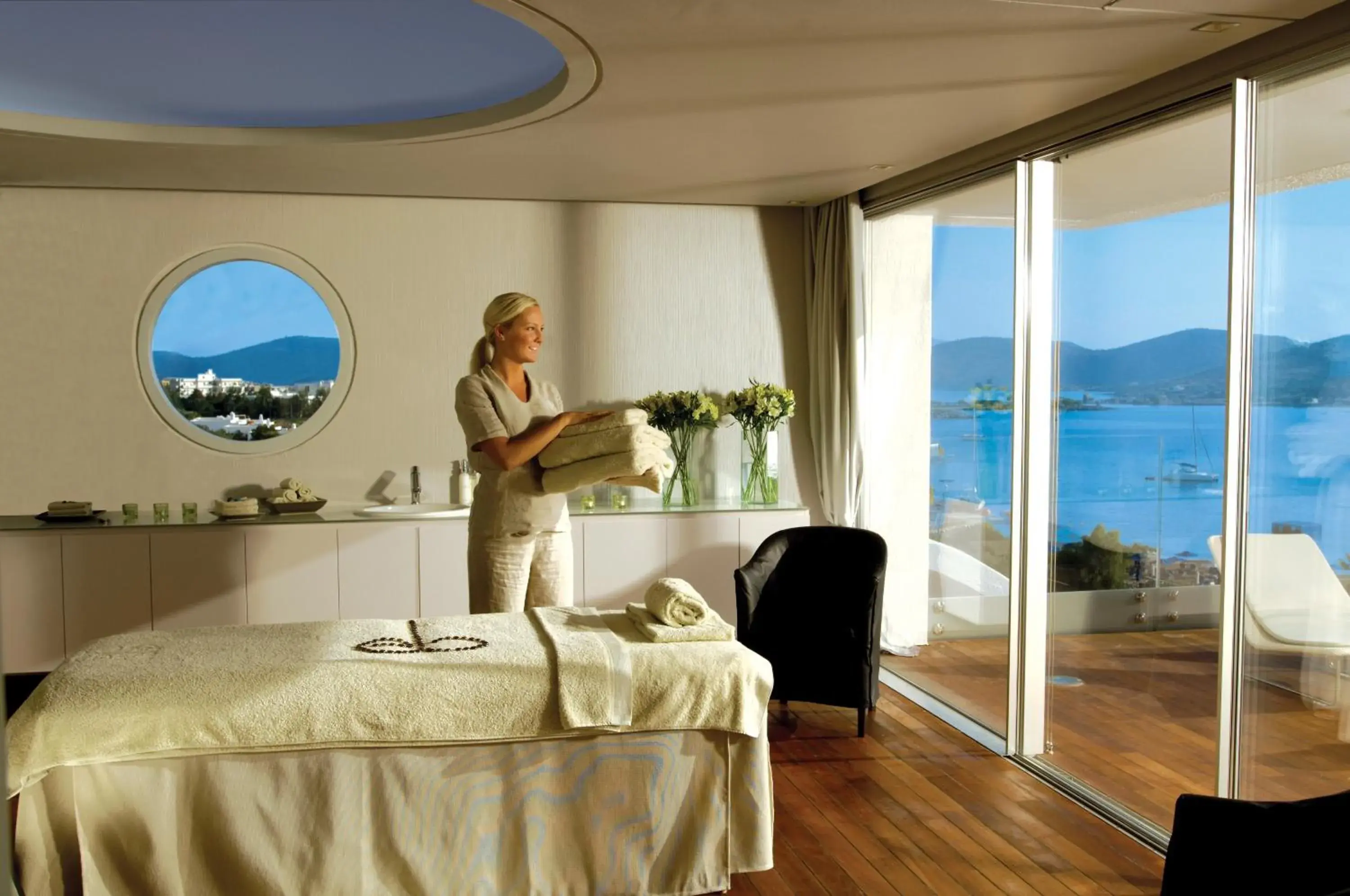 Massage in Elounda Beach Hotel & Villas, a Member of the Leading Hotels of the World