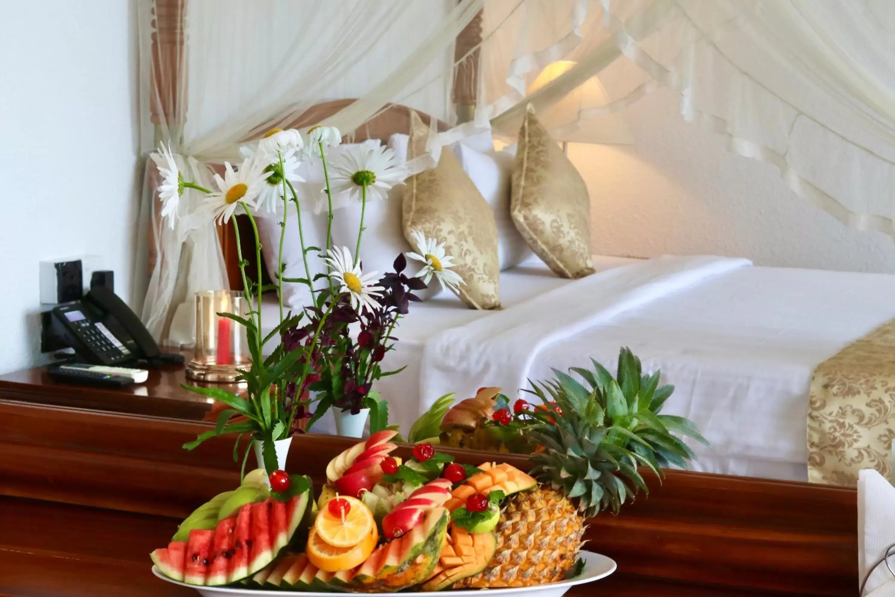 Deluxe Room with Ella Rock & Ella Gap View - single occupancy in Heaven's Edge By EHI Deluxe Room with Ella Rock & Ella Gap View - single occupancy in Heaven's Edge By EHI