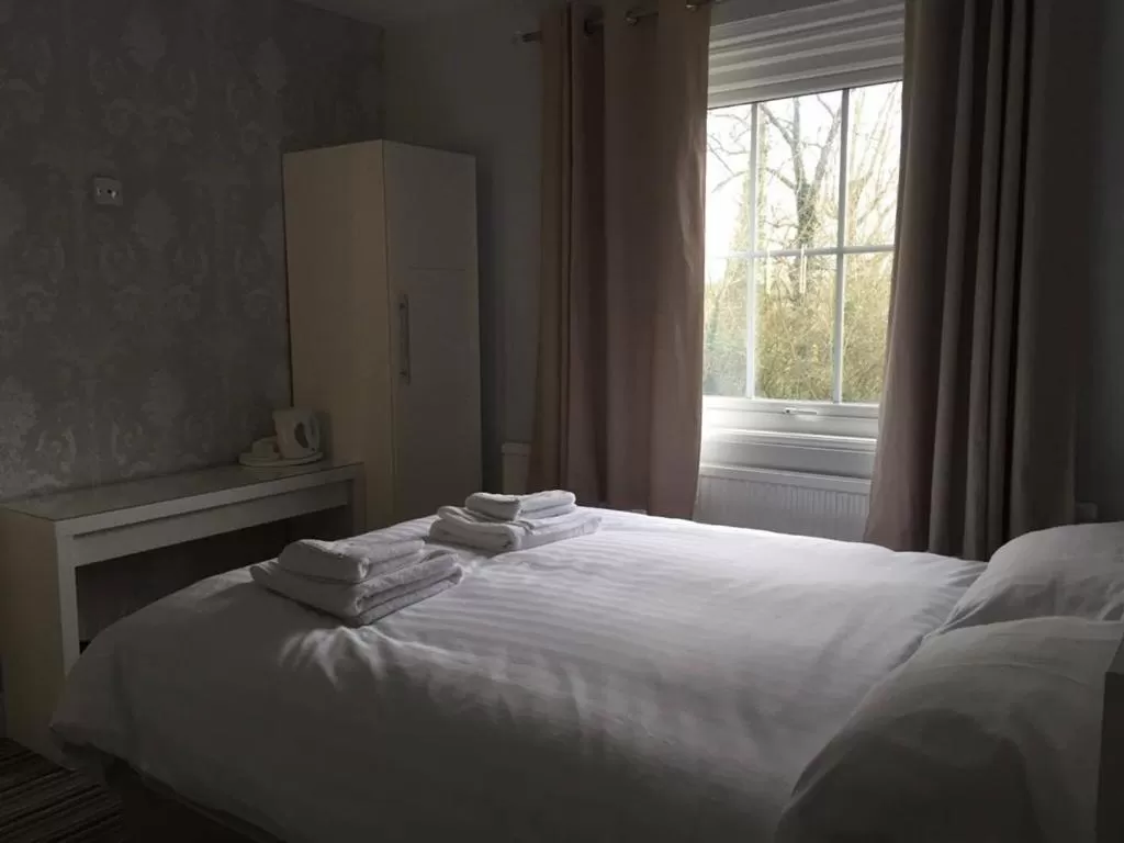 Bed in The Volunteer Inn