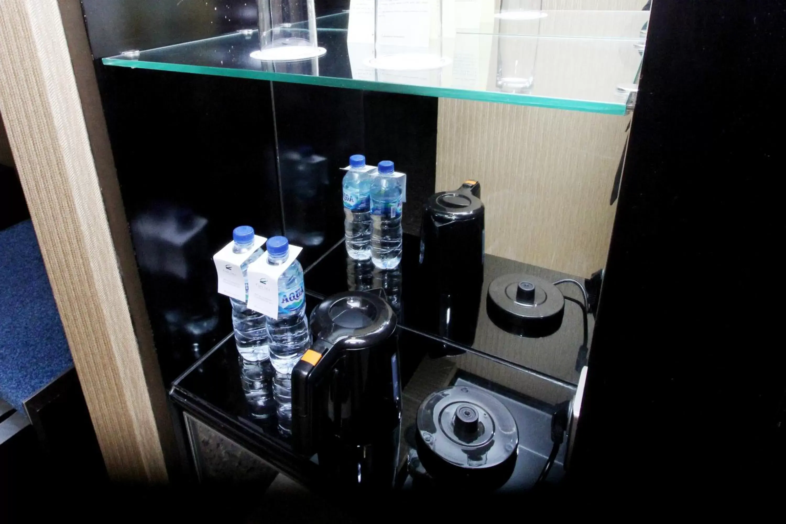 Coffee/tea facilities in Hotel Ciputra Semarang managed by Swiss-Belhotel International