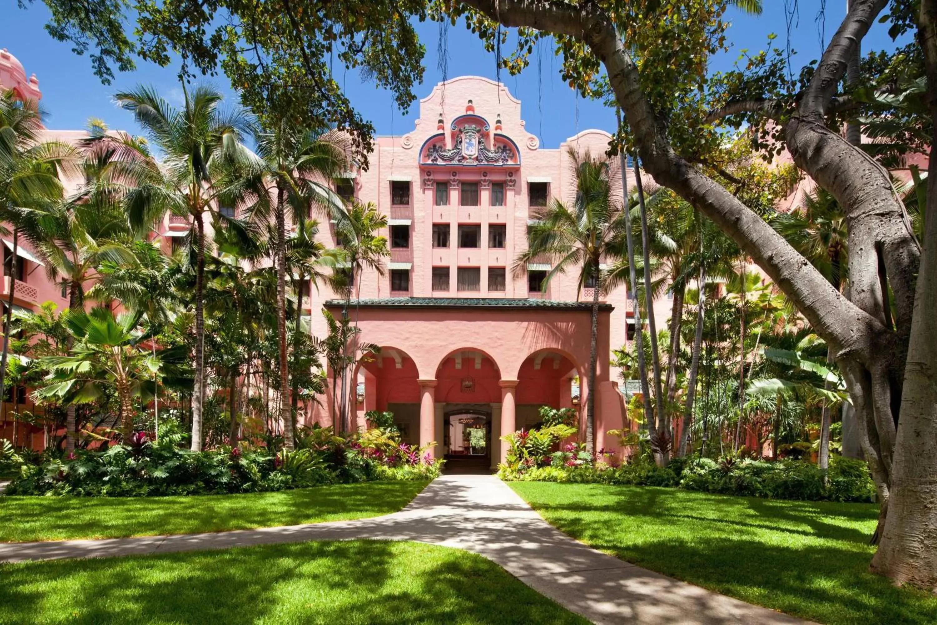 Property Building in The Royal Hawaiian, A Luxury Collection Resort, Waikiki
