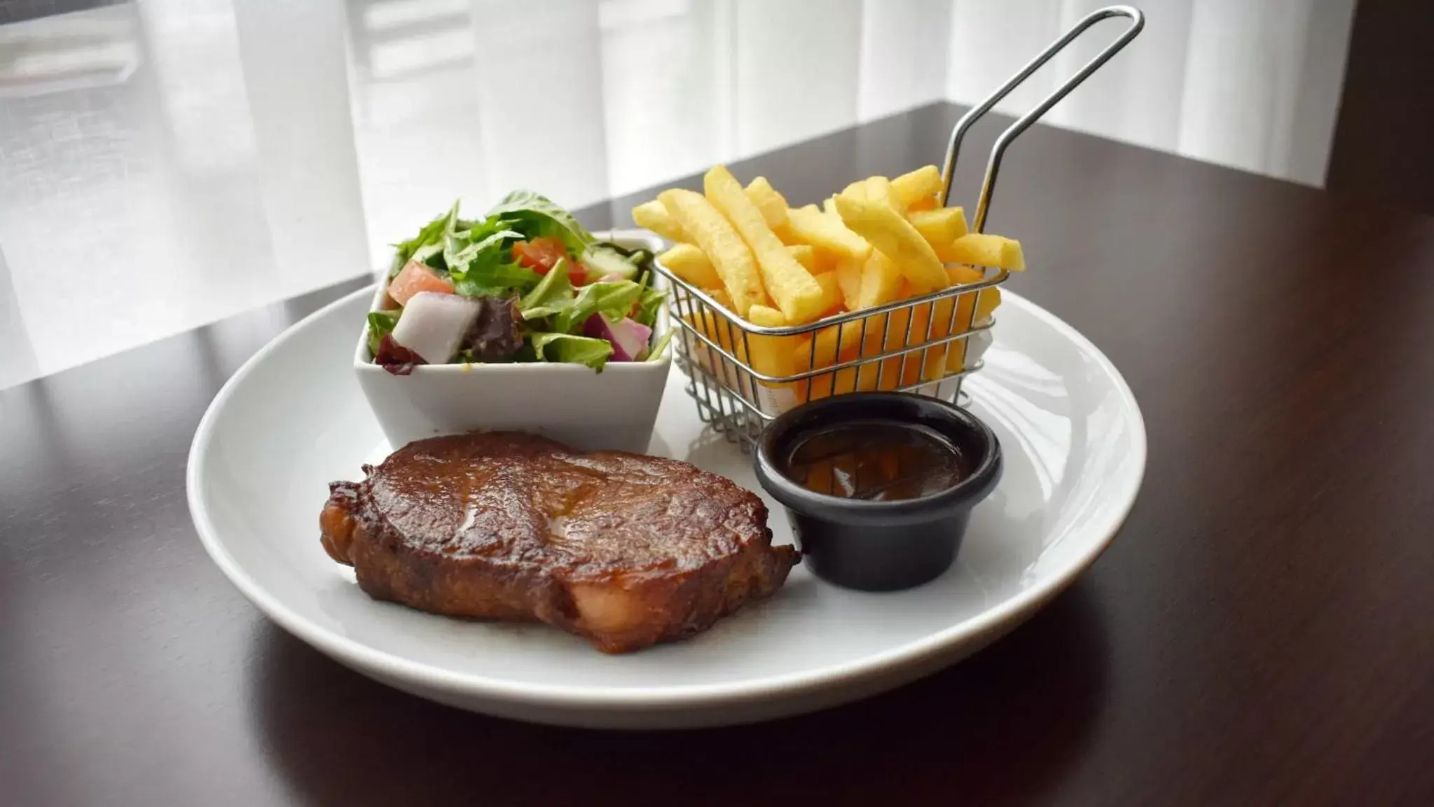 Restaurant/places to eat in Holiday Inn Parramatta, an IHG Hotel