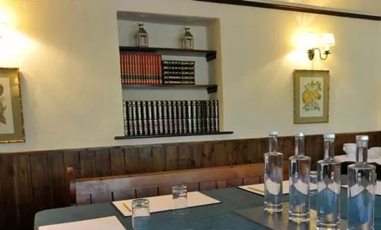 Meeting/conference room in The Bird In Hand Inn, Witney