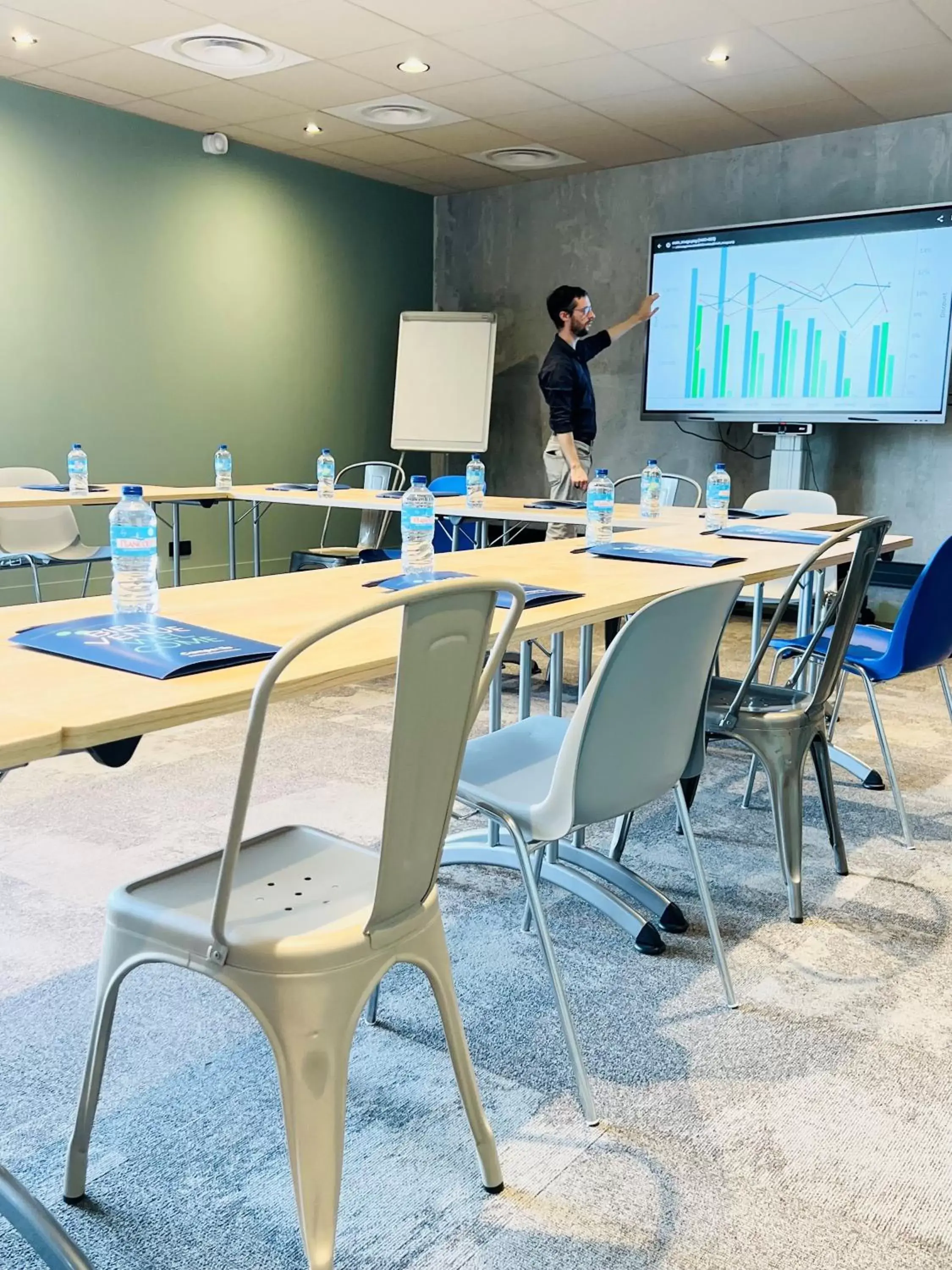 Meeting/conference room in Campanile Saint Brieuc - Centre Gare