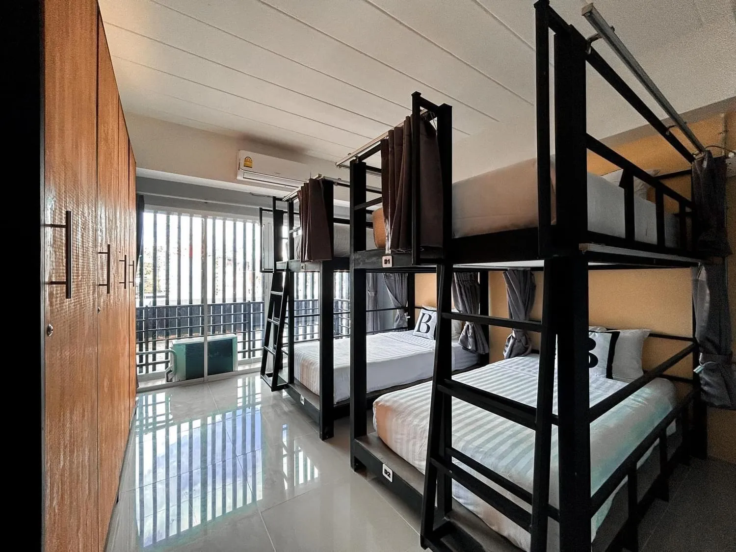 Bell Lifestyle Hostel Phuket