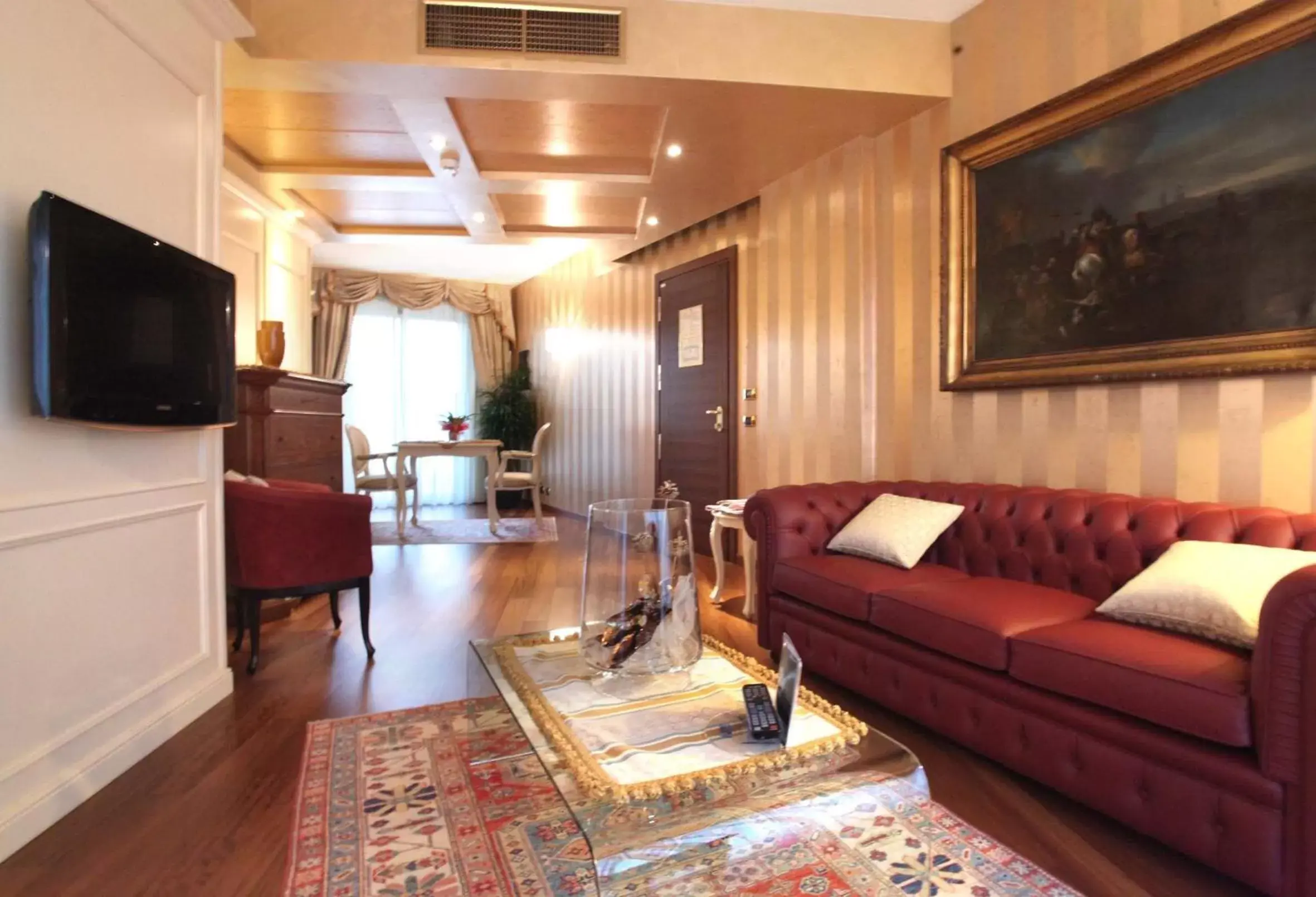 Day, Seating Area in Hotel Calissano