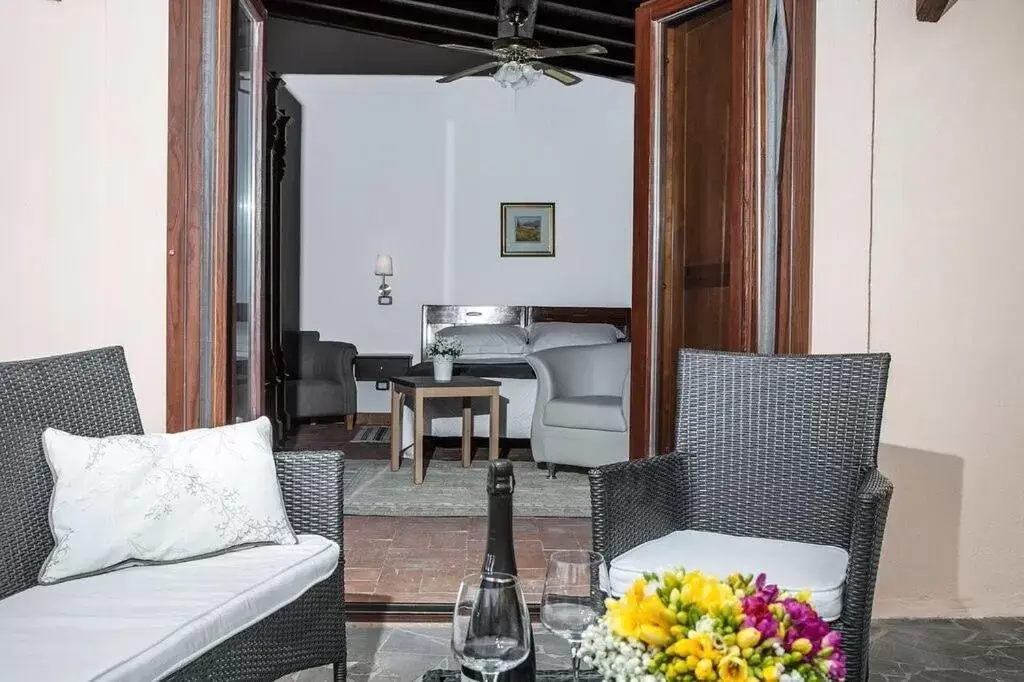 Balcony/Terrace, Seating Area in Casale San Pietro