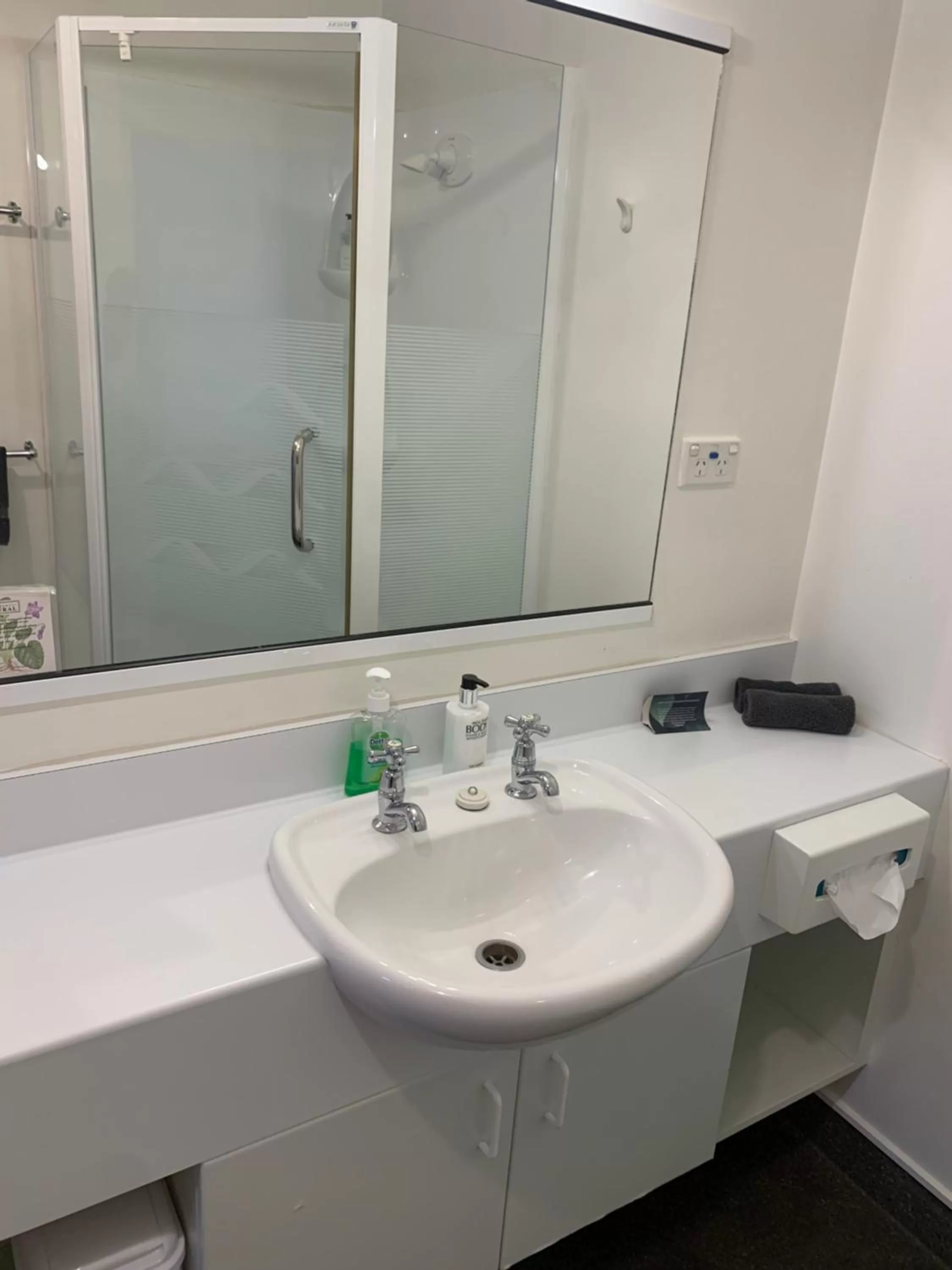 755 Regal Court Motel