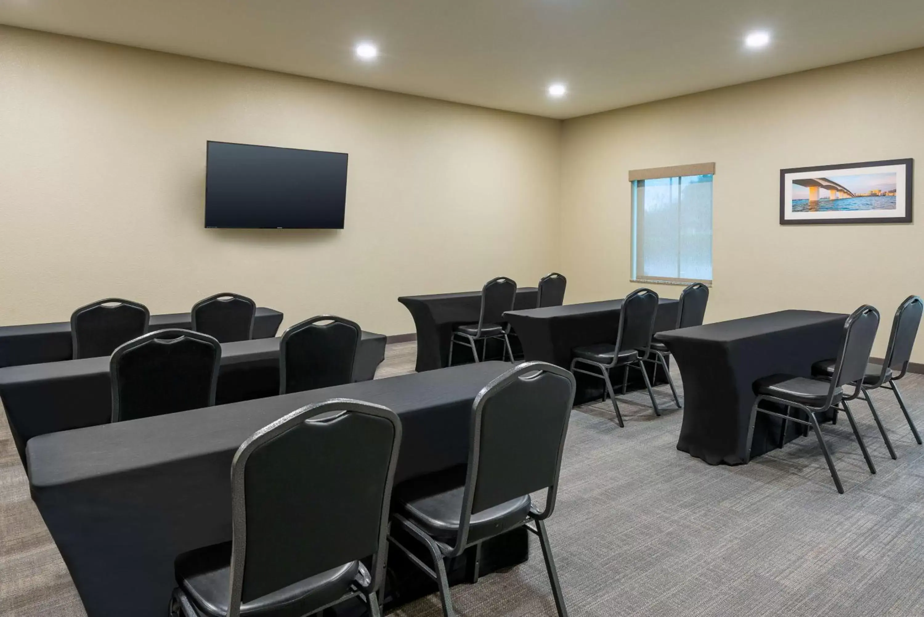 Meeting/conference room in Ameniti Bay - Best Western Signature Collection