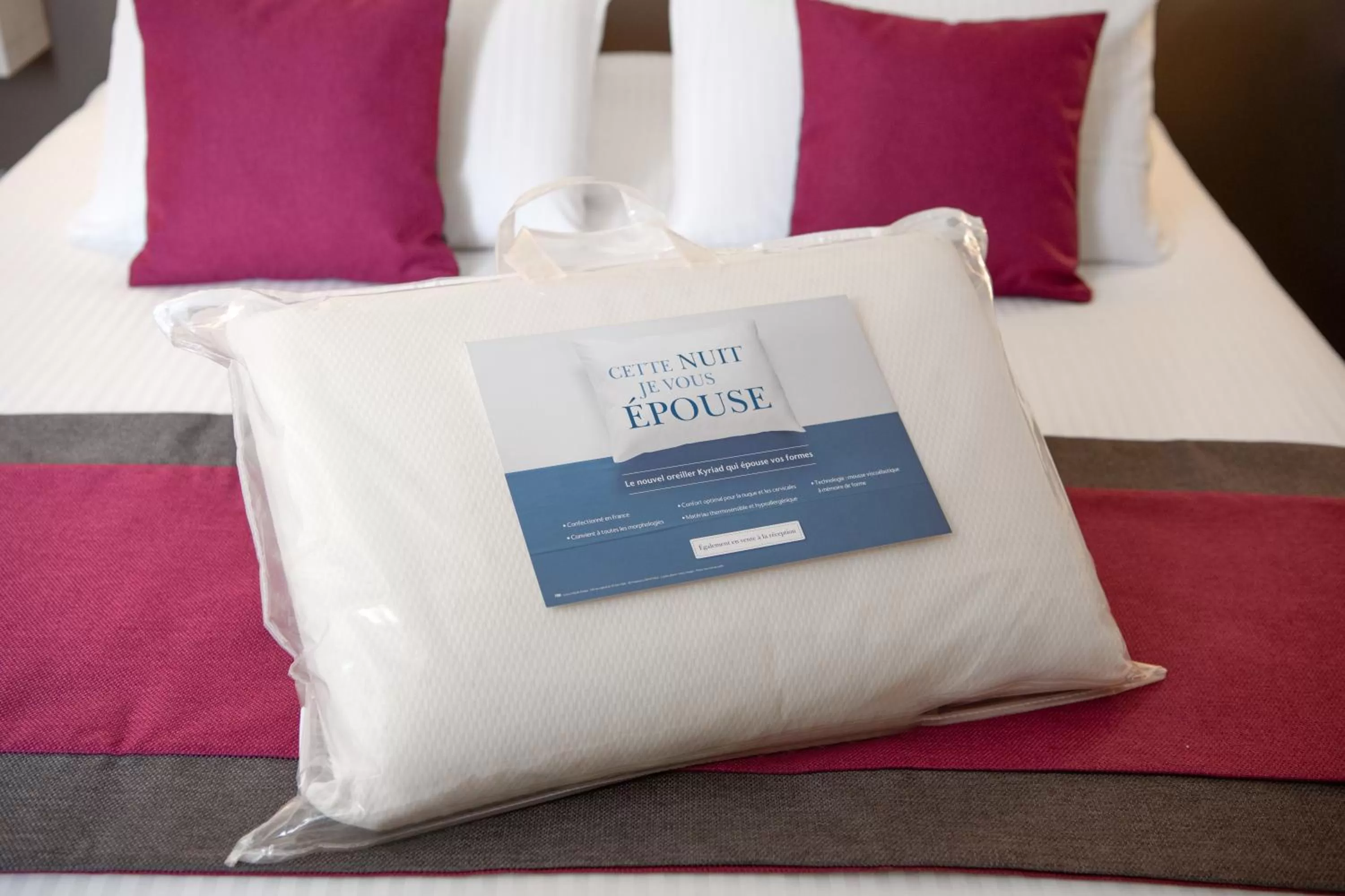 Bed in Kyriad Hotel Lyon Givors