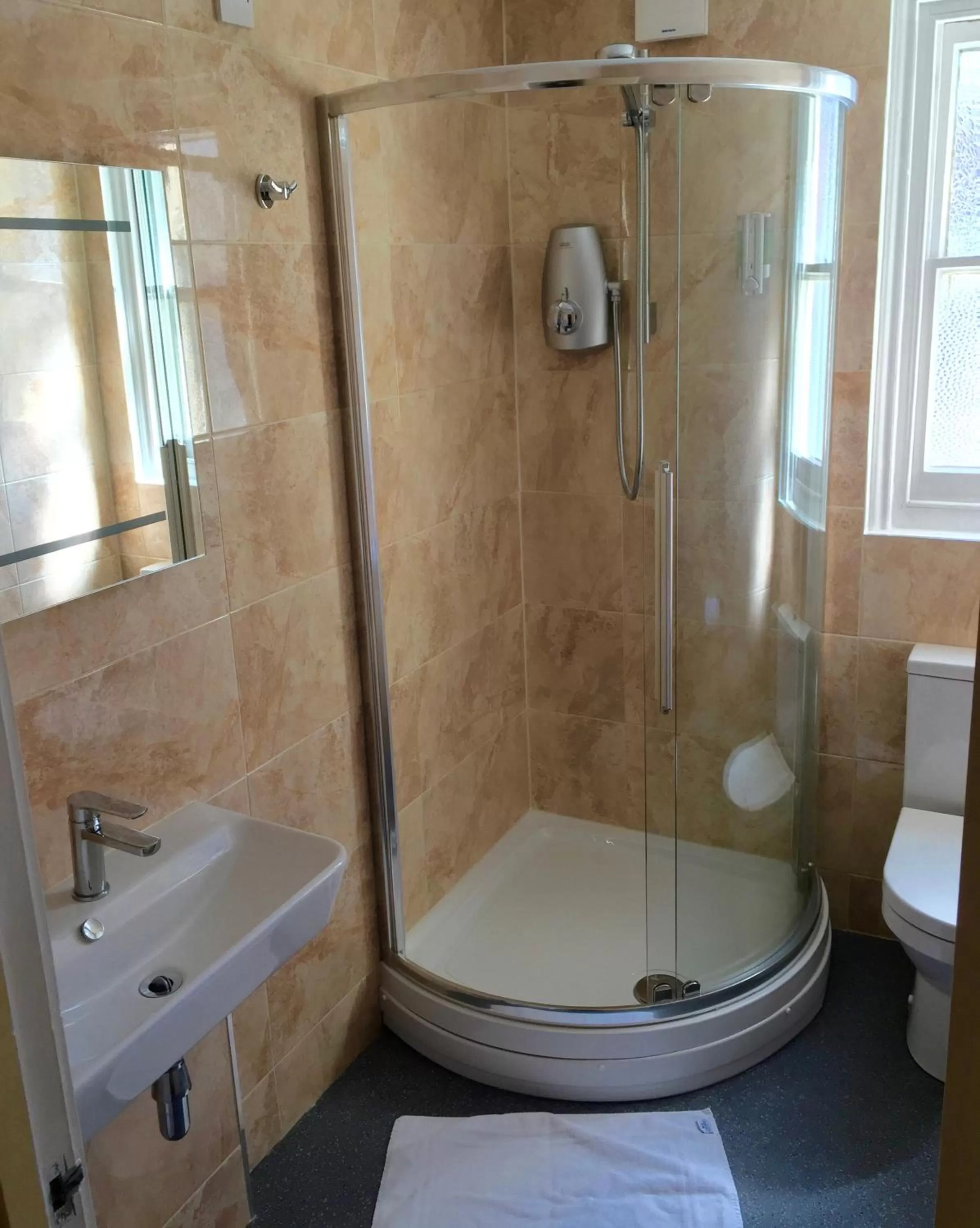 Bathroom in The Kings Head