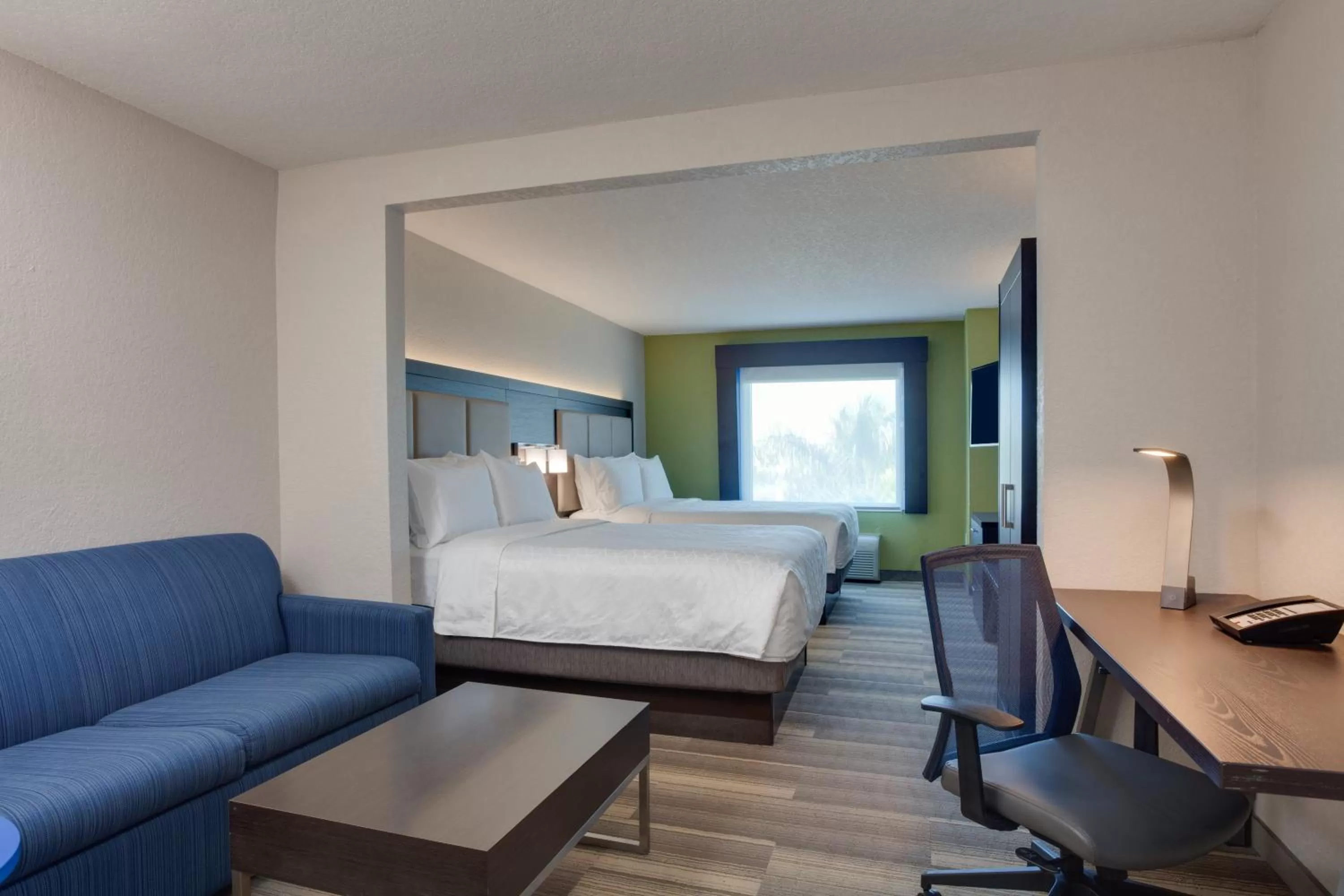 Bedroom, Bed in Holiday Inn Express Hotel & Suites Fort Lauderdale Airport/Cruise Port by IHG