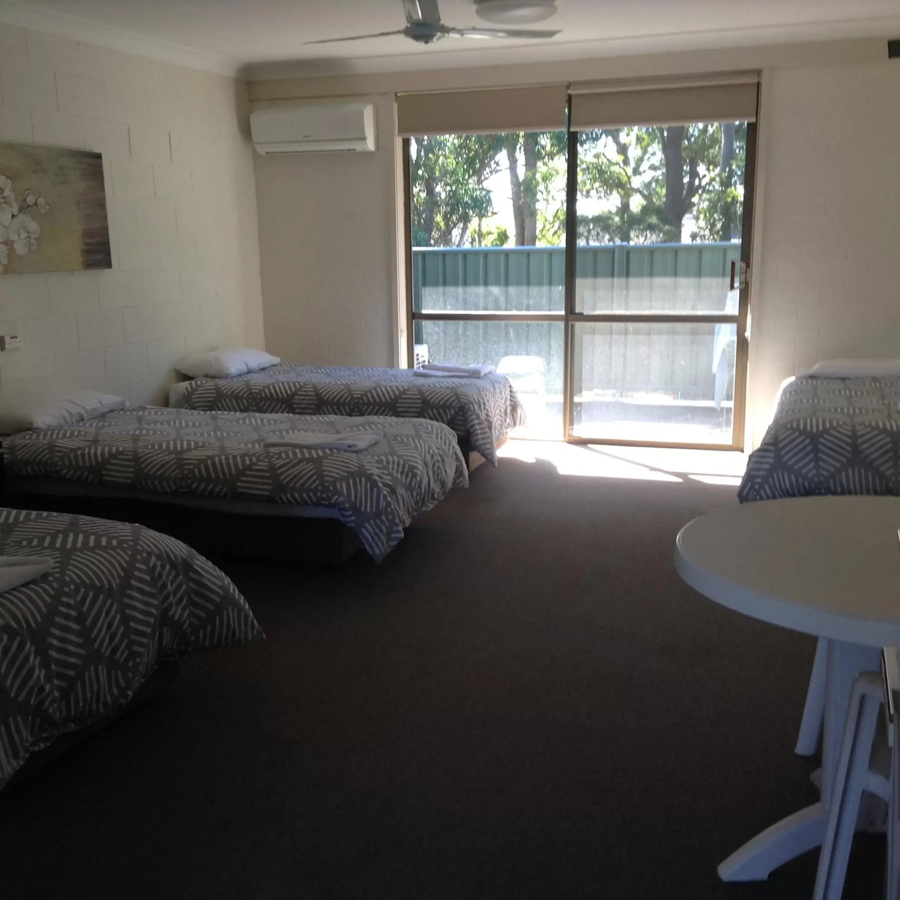 Bed in Settlers Inn Bed in Settlers Inn